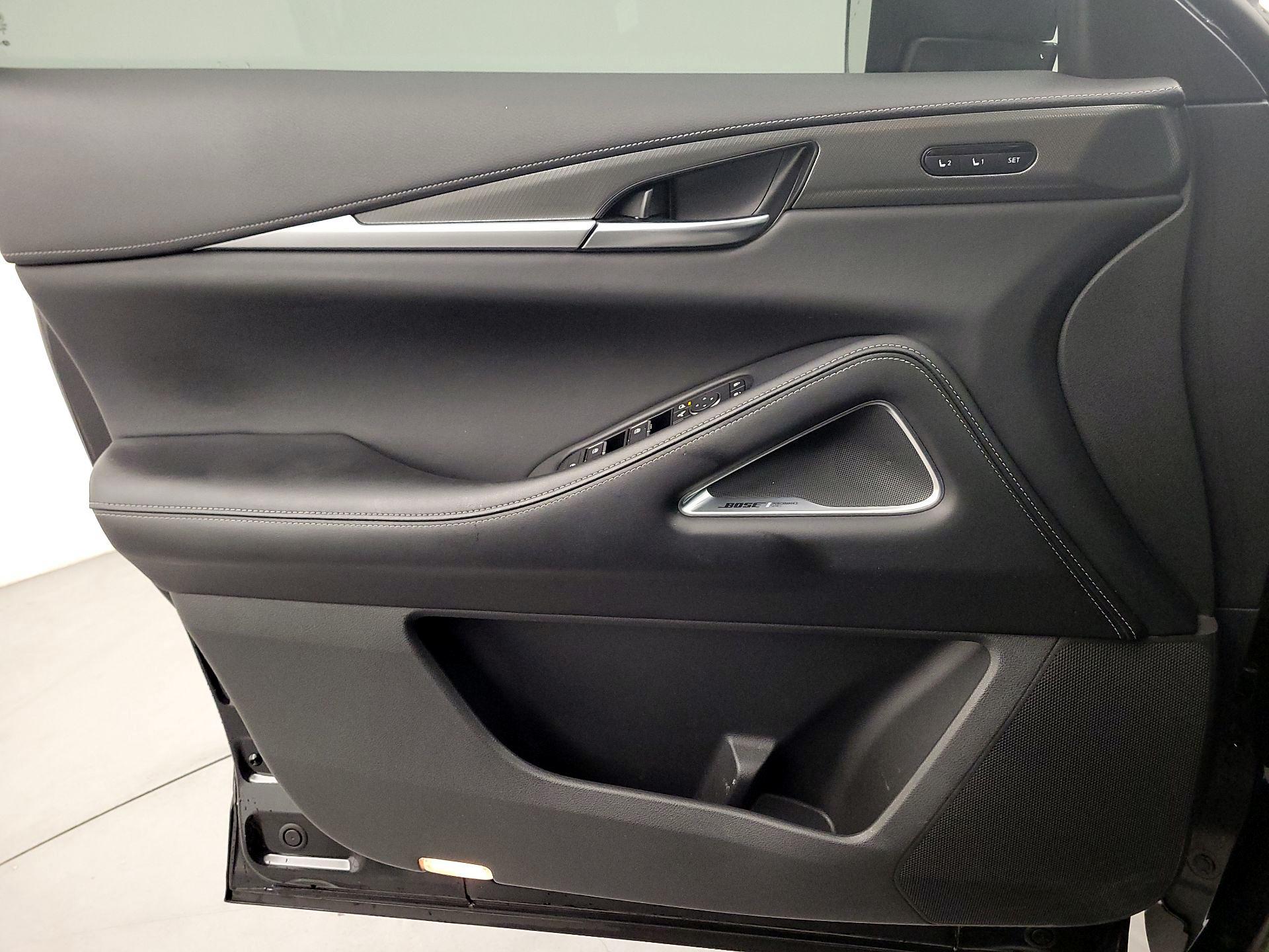 Thumbnail: 2023 INFINITI QX60 - 12