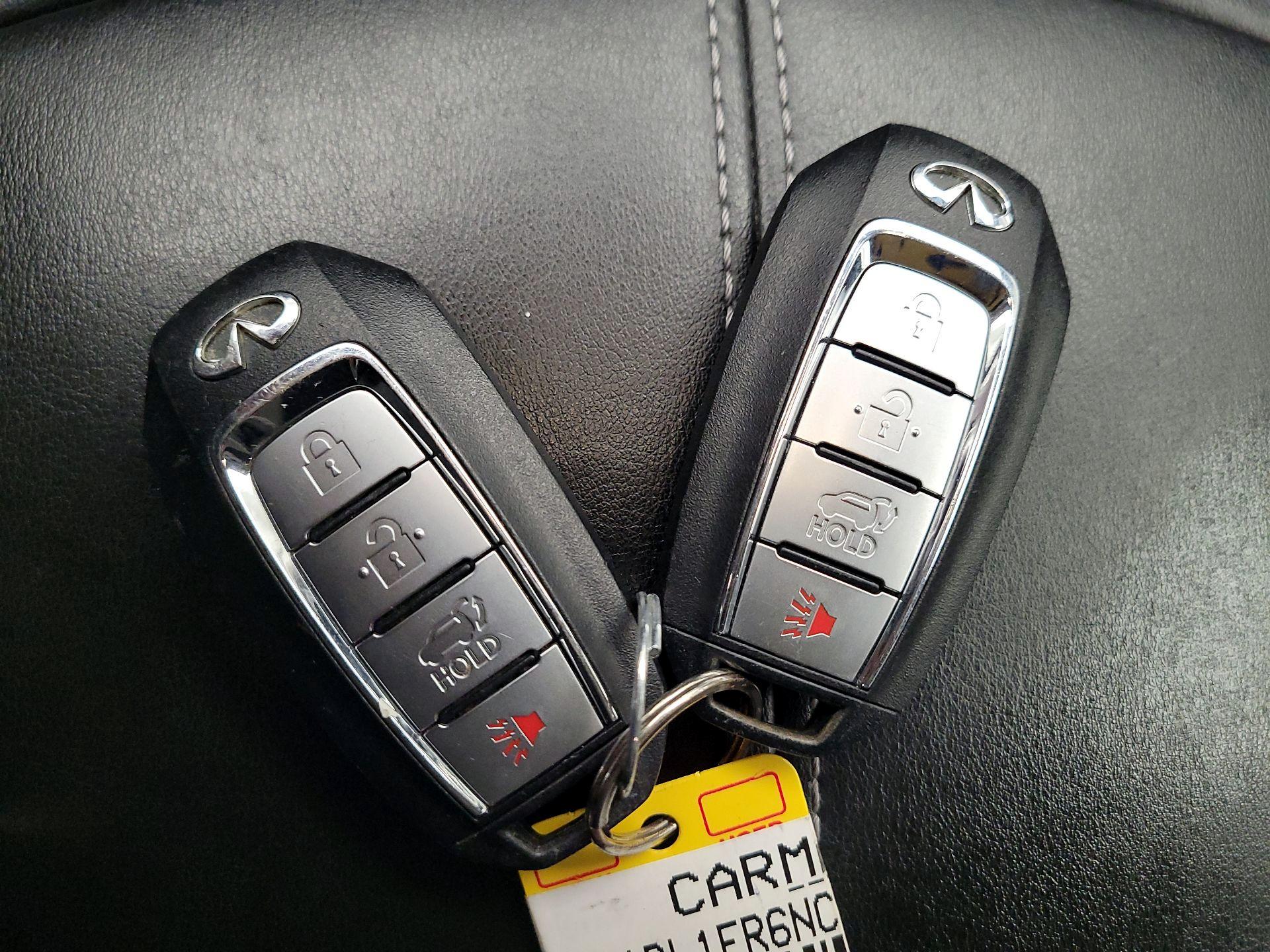 Thumbnail: 2022 INFINITI QX60 - 18