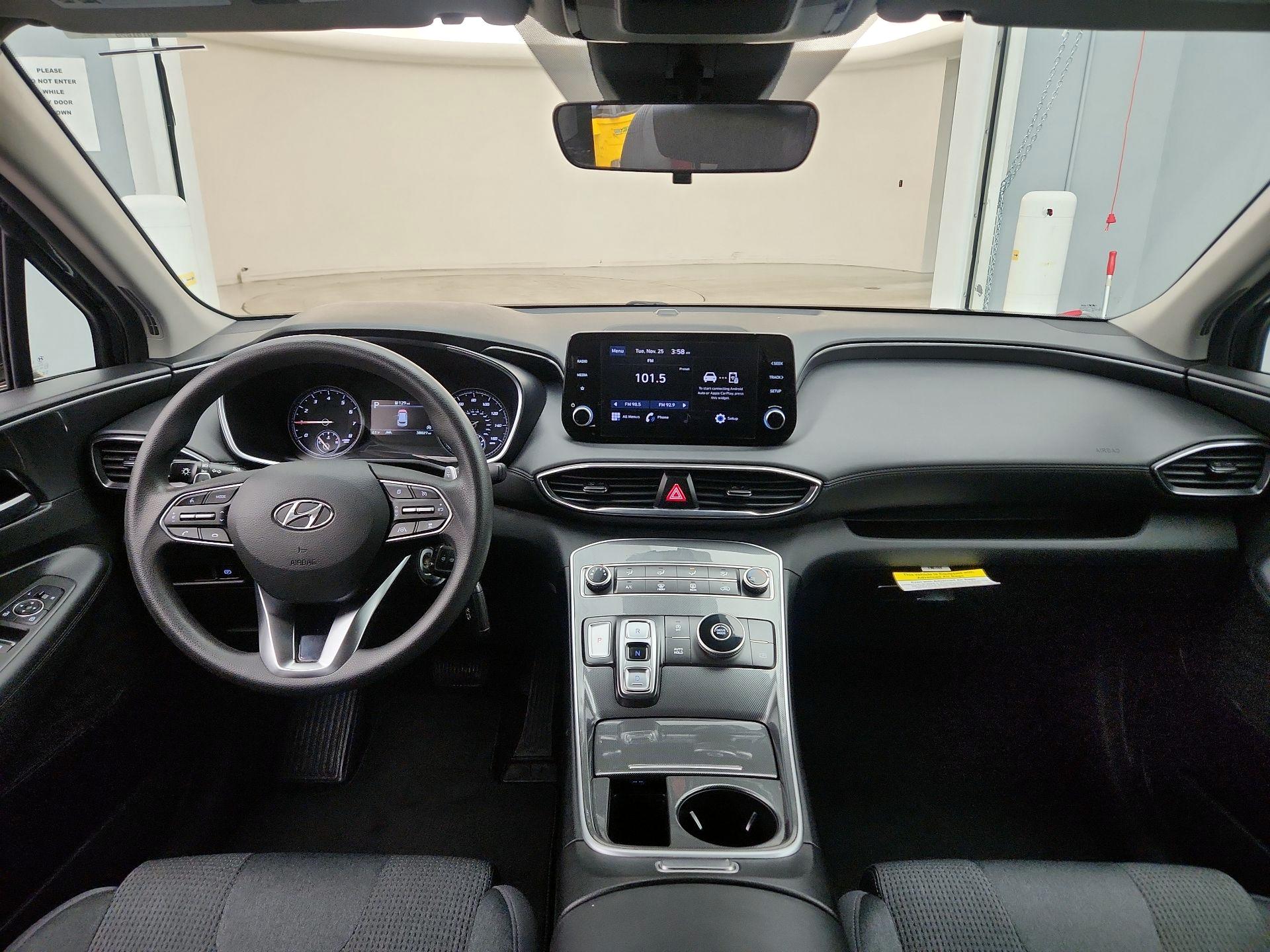 Thumbnail: 2022 Hyundai Santa Fe - 9