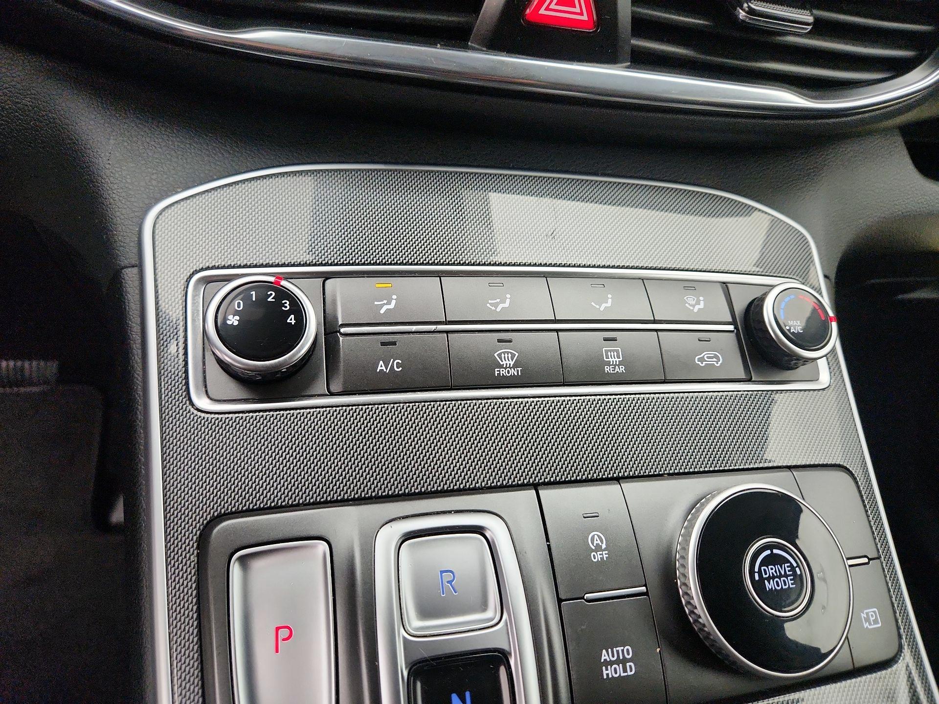 Thumbnail: 2022 Hyundai Santa Fe - 16