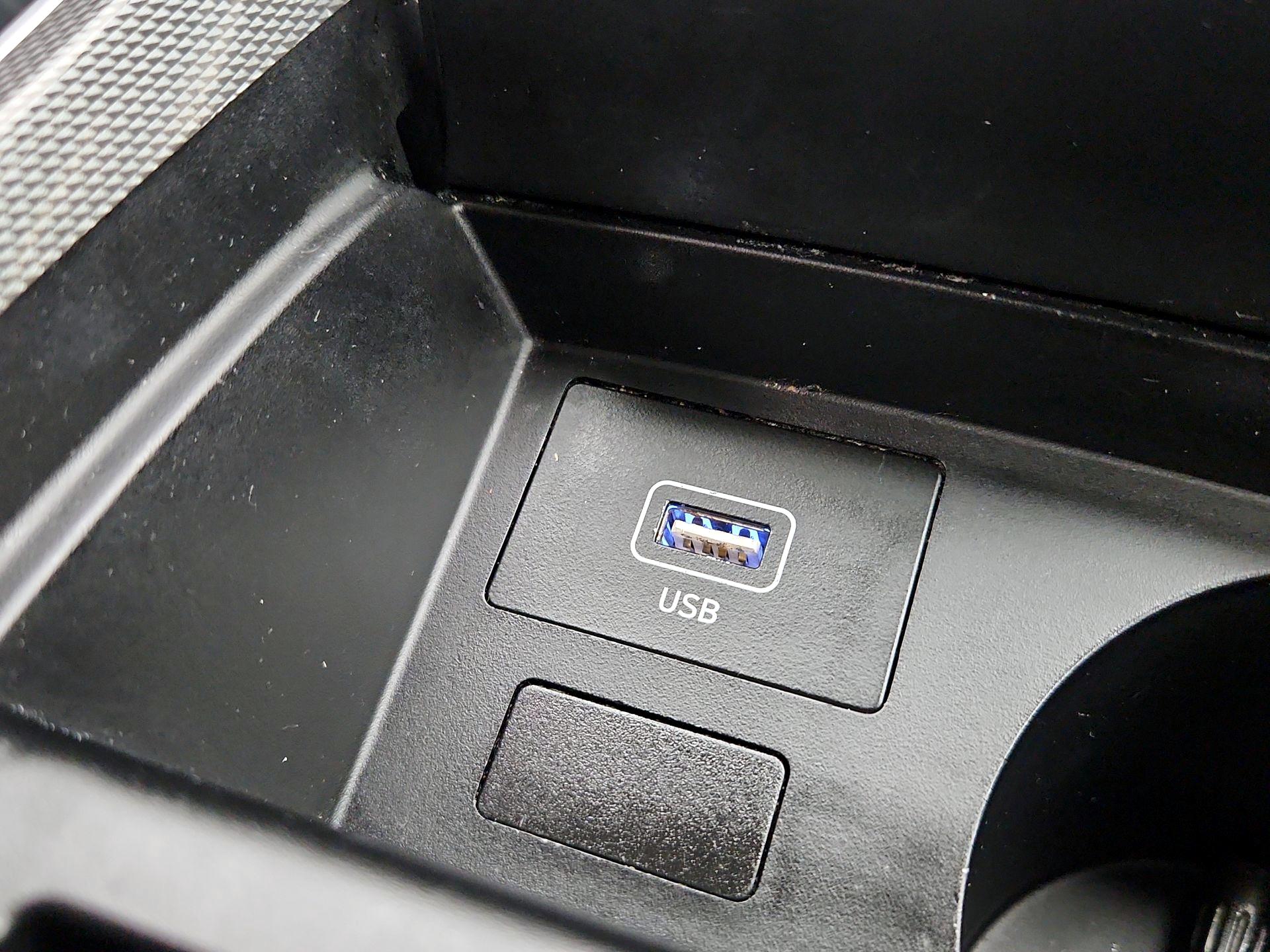 Thumbnail: 2022 Hyundai Santa Fe - 18