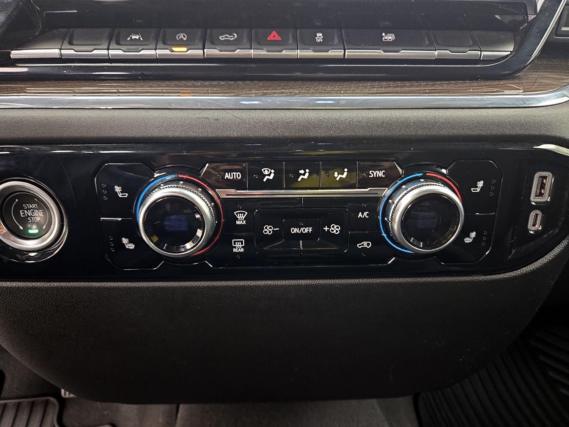 Thumbnail: 2024 GMC Sierra 1500 - 17