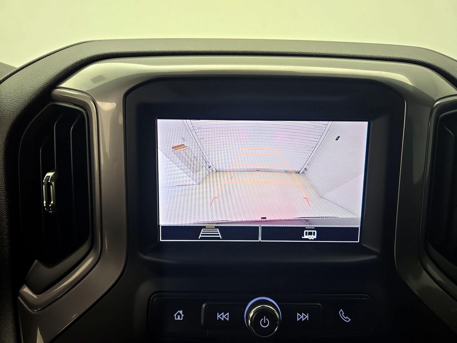 Thumbnail: 2022 Chevrolet Silverado 1500 - 14