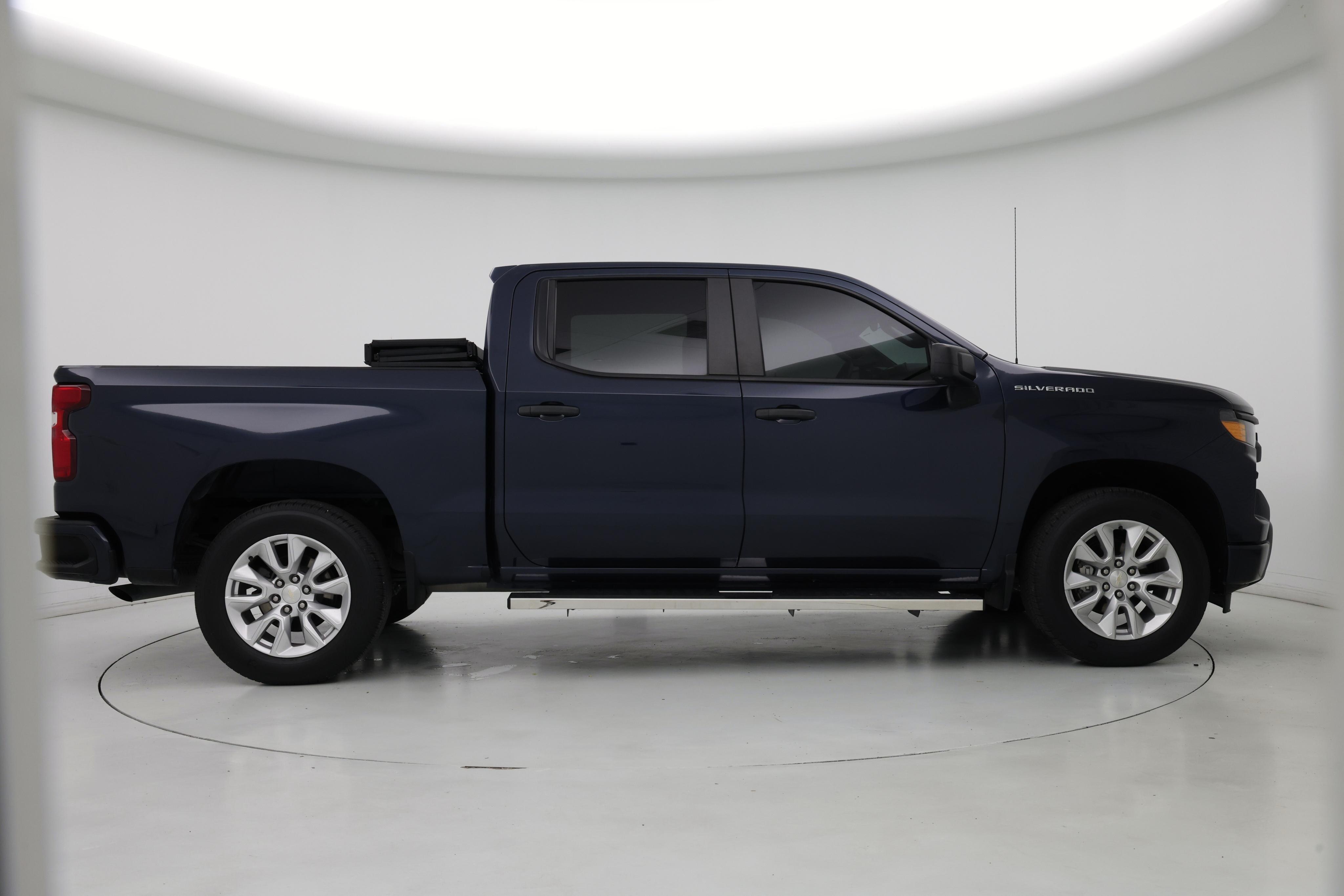 Thumbnail: 2022 Chevrolet Silverado 1500 - 7