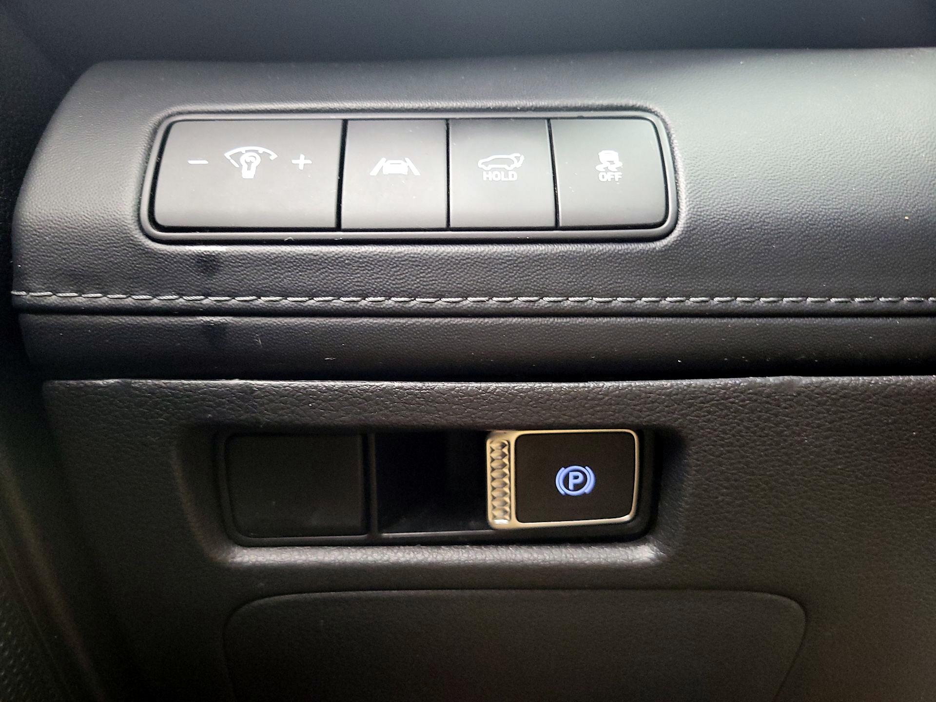 Thumbnail: 2021 Hyundai Santa Fe - 13