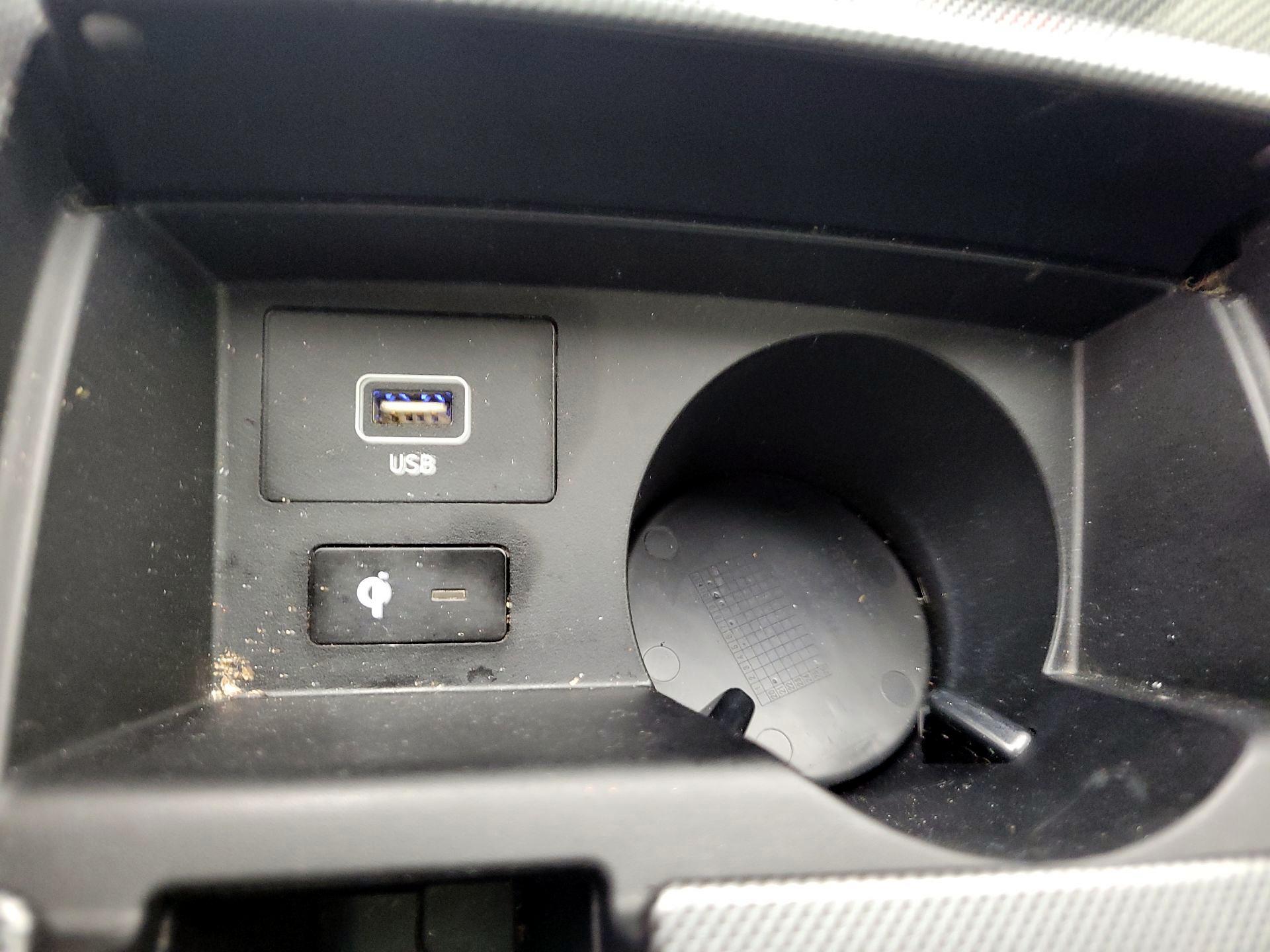 Thumbnail: 2021 Hyundai Santa Fe - 19