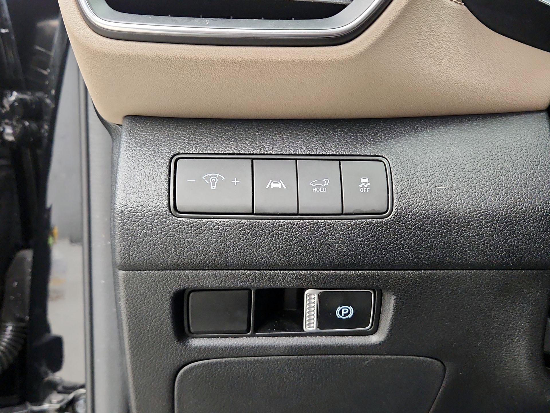 Thumbnail: 2023 Hyundai Santa Fe - 13