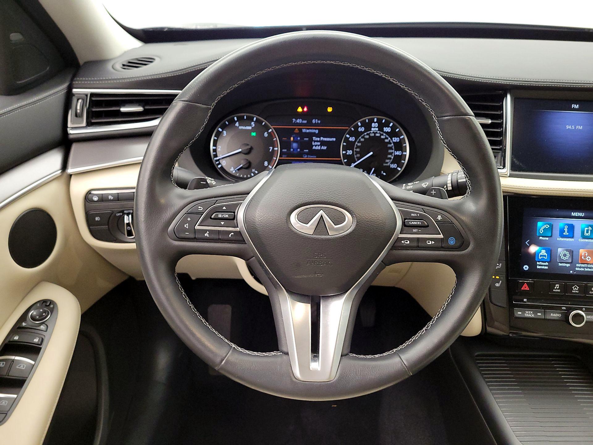 Thumbnail: 2022 INFINITI QX50 - 10