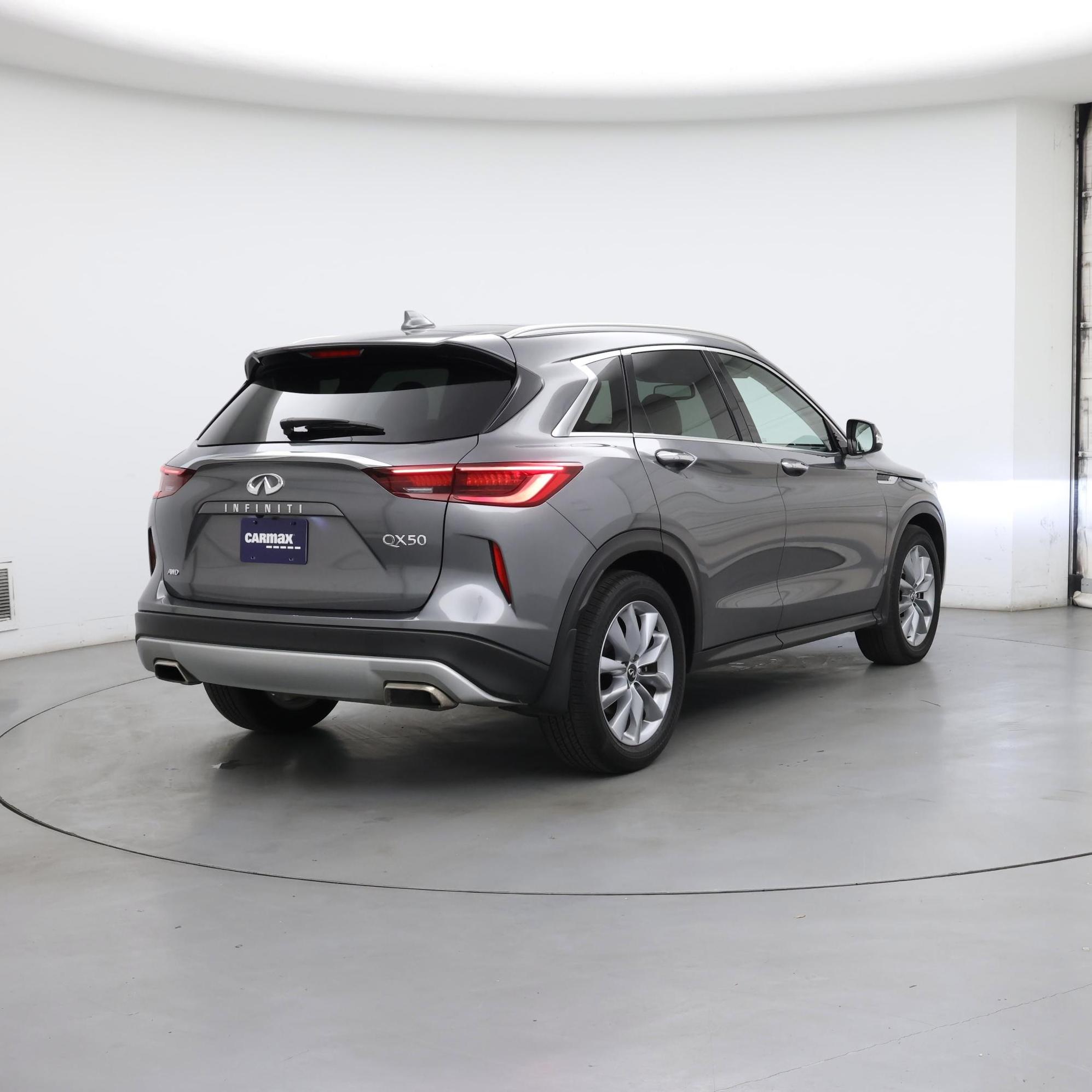 Thumbnail: 2022 INFINITI QX50 - 8