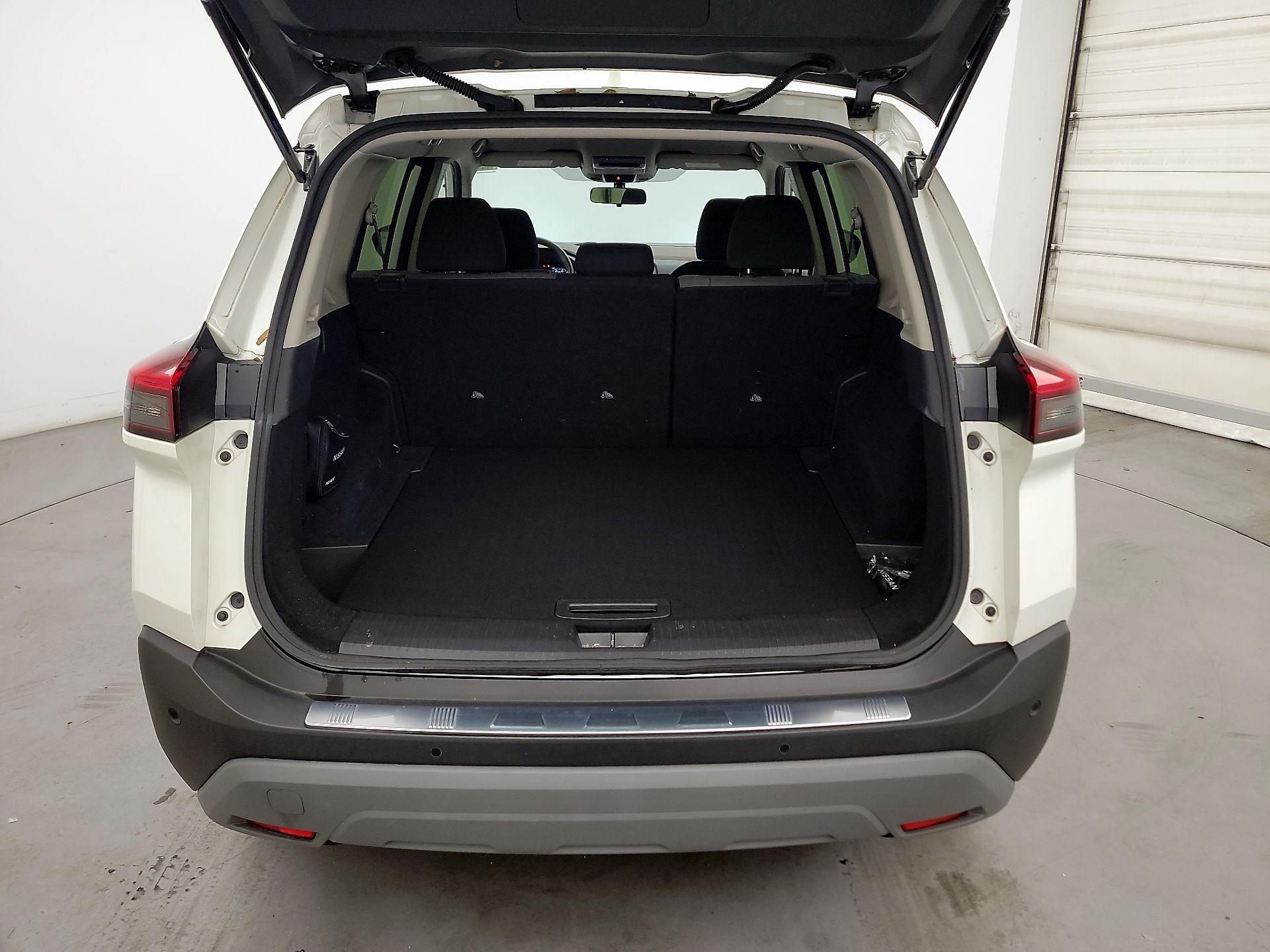 Thumbnail: 2023 Nissan Rogue - 19