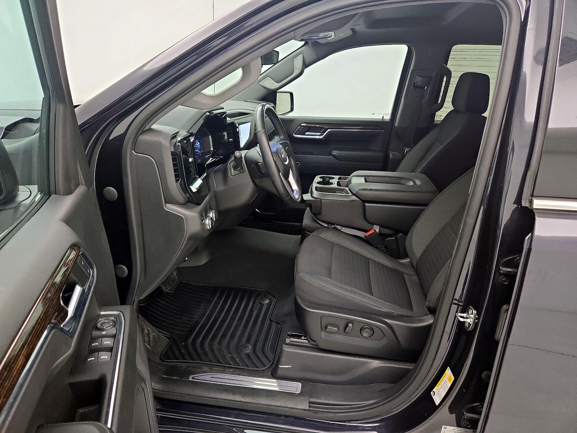 Thumbnail: 2022 GMC Sierra 1500 - 11