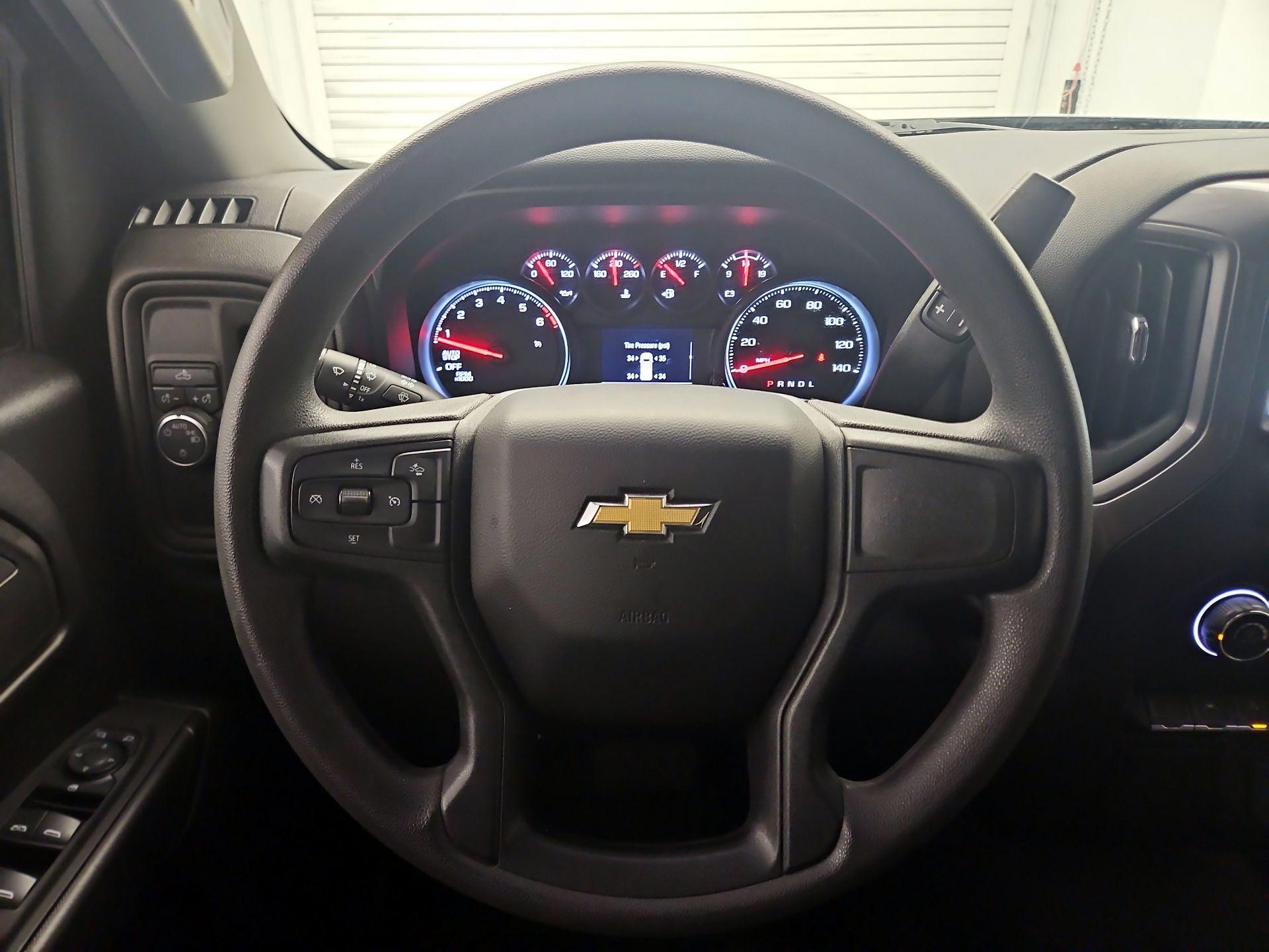 Thumbnail: 2022 Chevrolet Silverado 1500 - 10