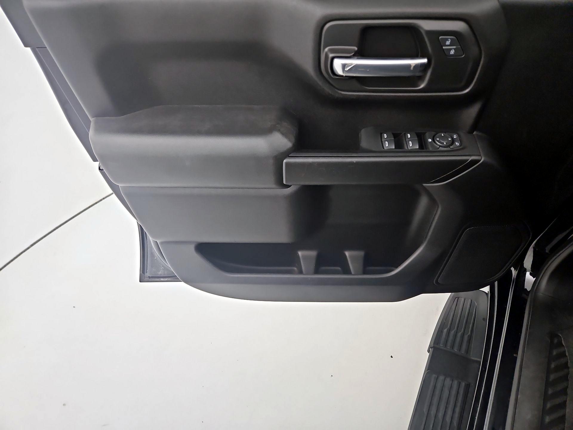 Thumbnail: 2022 Chevrolet Silverado 1500 - 12