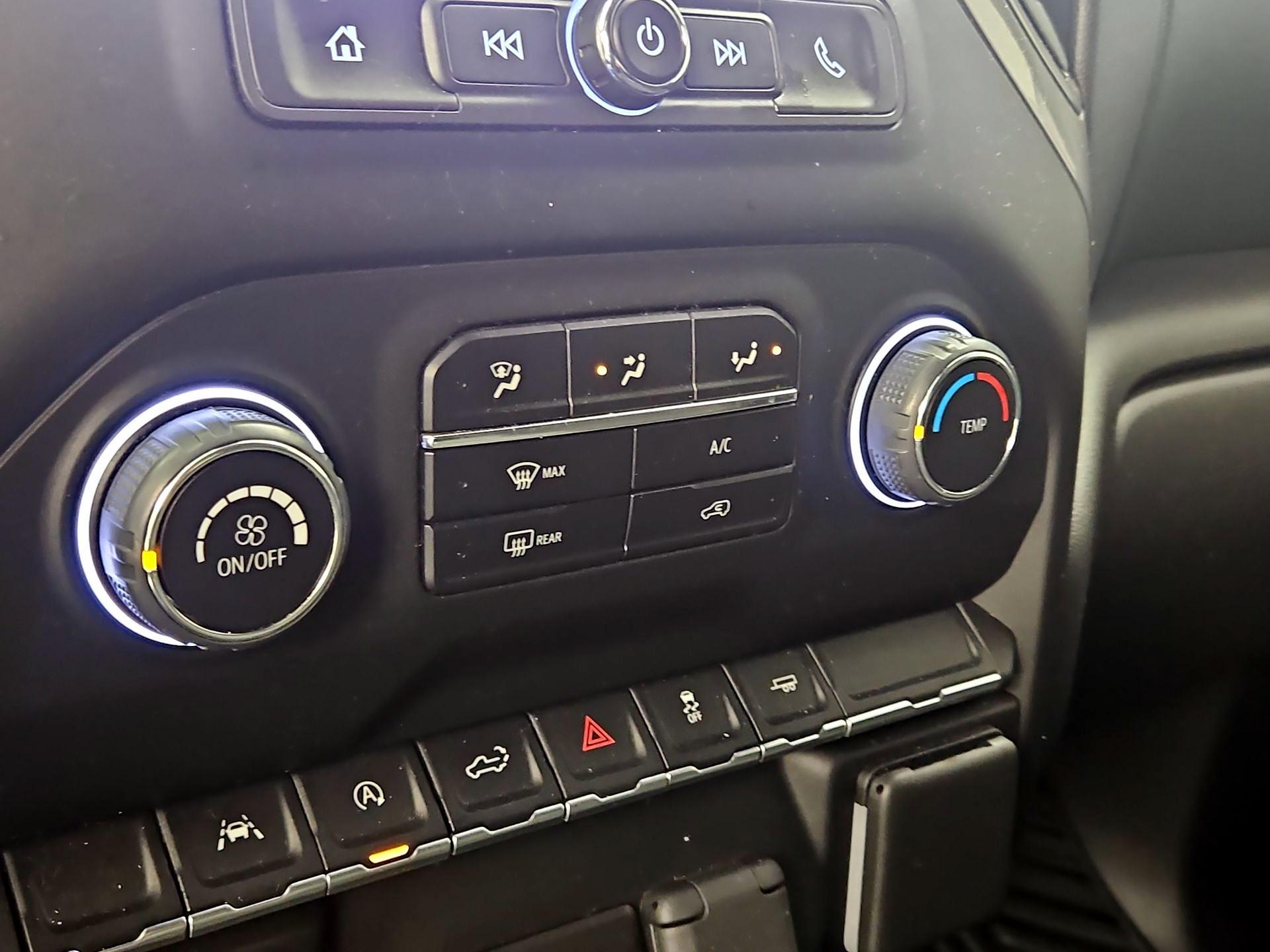 Thumbnail: 2022 Chevrolet Silverado 1500 - 17