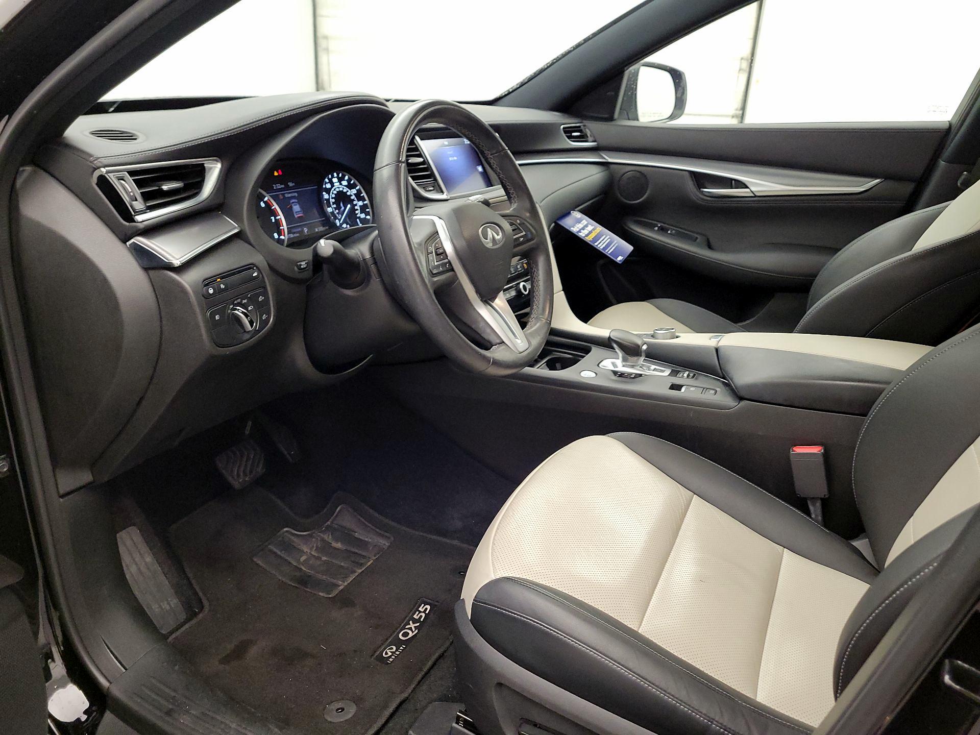 Thumbnail: 2023 INFINITI QX55 - 11