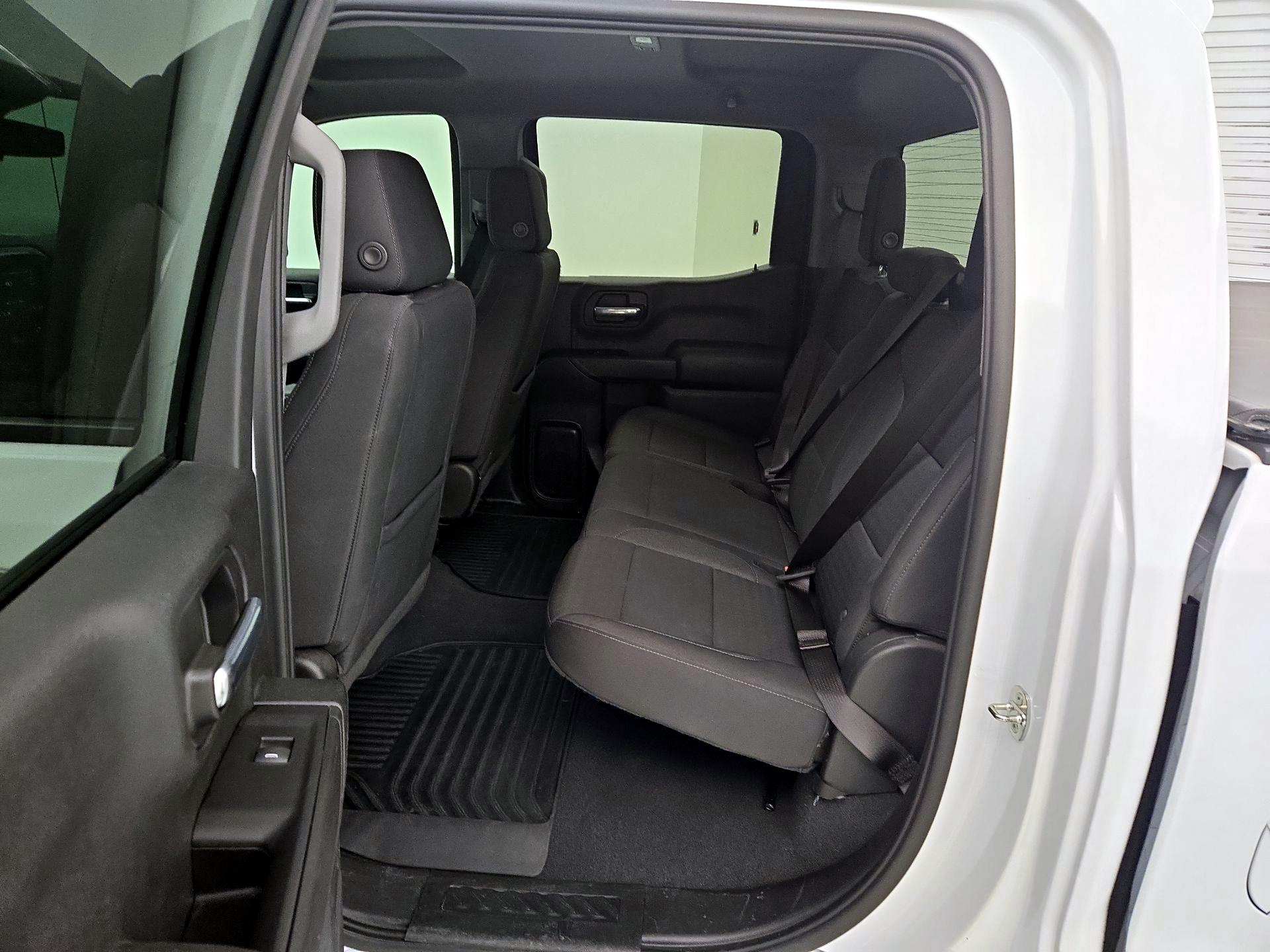 Thumbnail: 2022 Chevrolet Silverado 1500 - 19