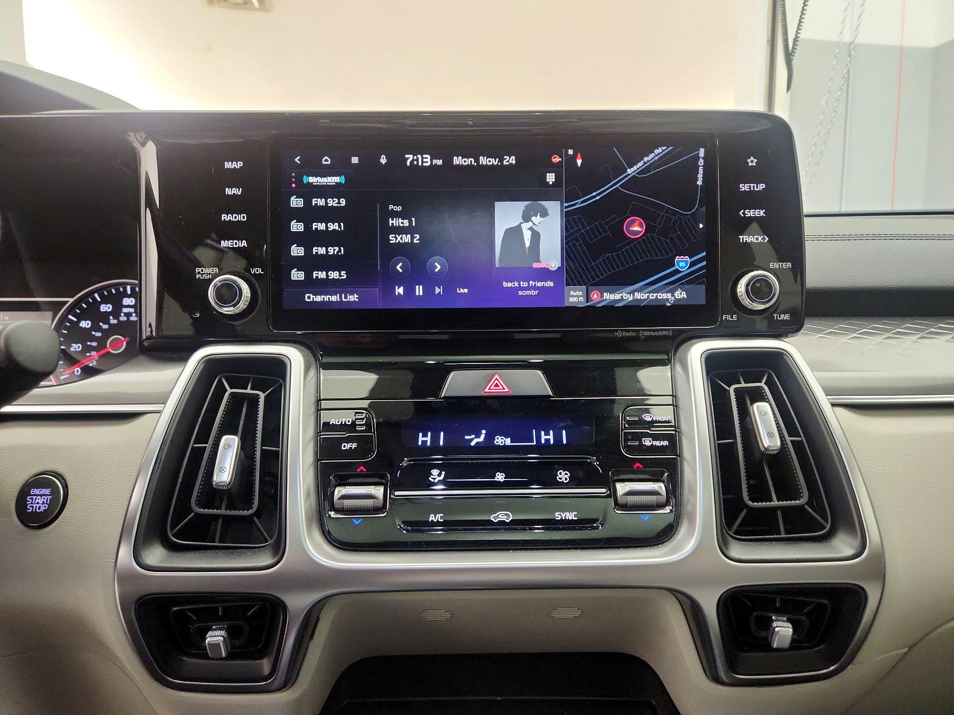 Thumbnail: 2023 Kia Sorento - 16