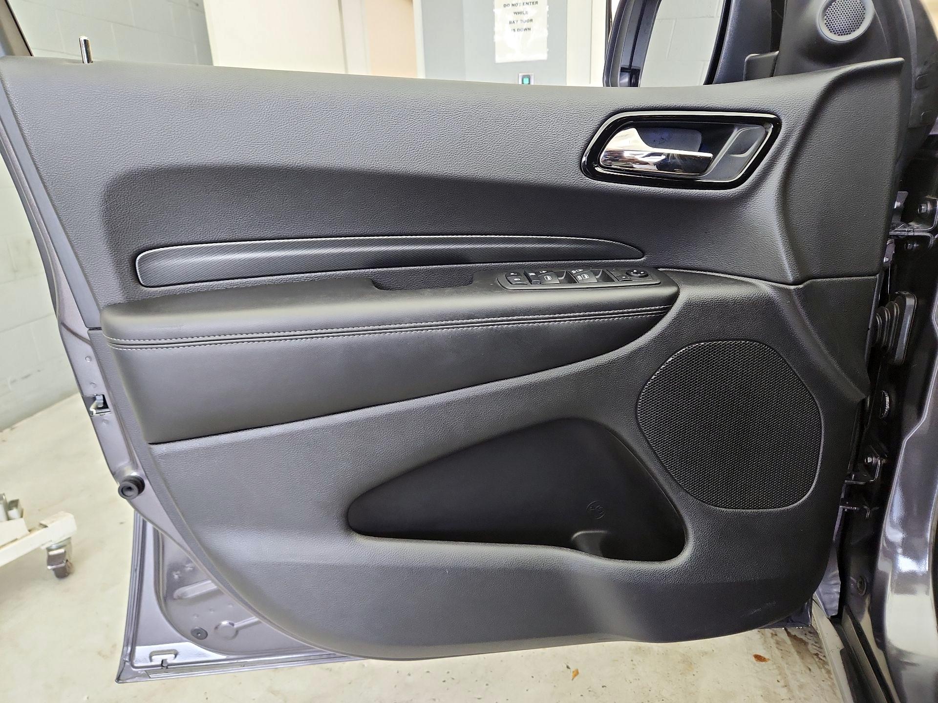 Thumbnail: 2021 Dodge Durango - 12