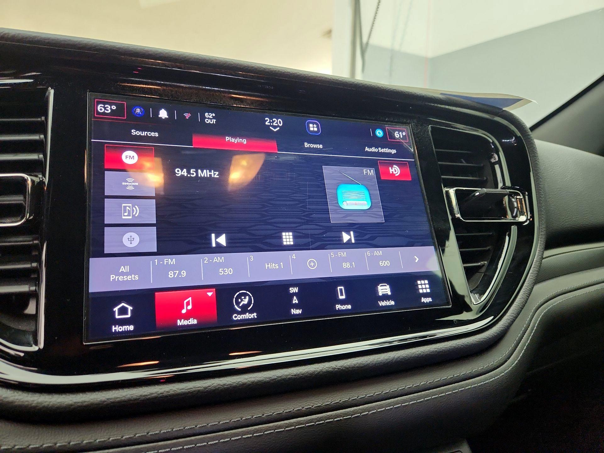 Thumbnail: 2021 Dodge Durango - 16