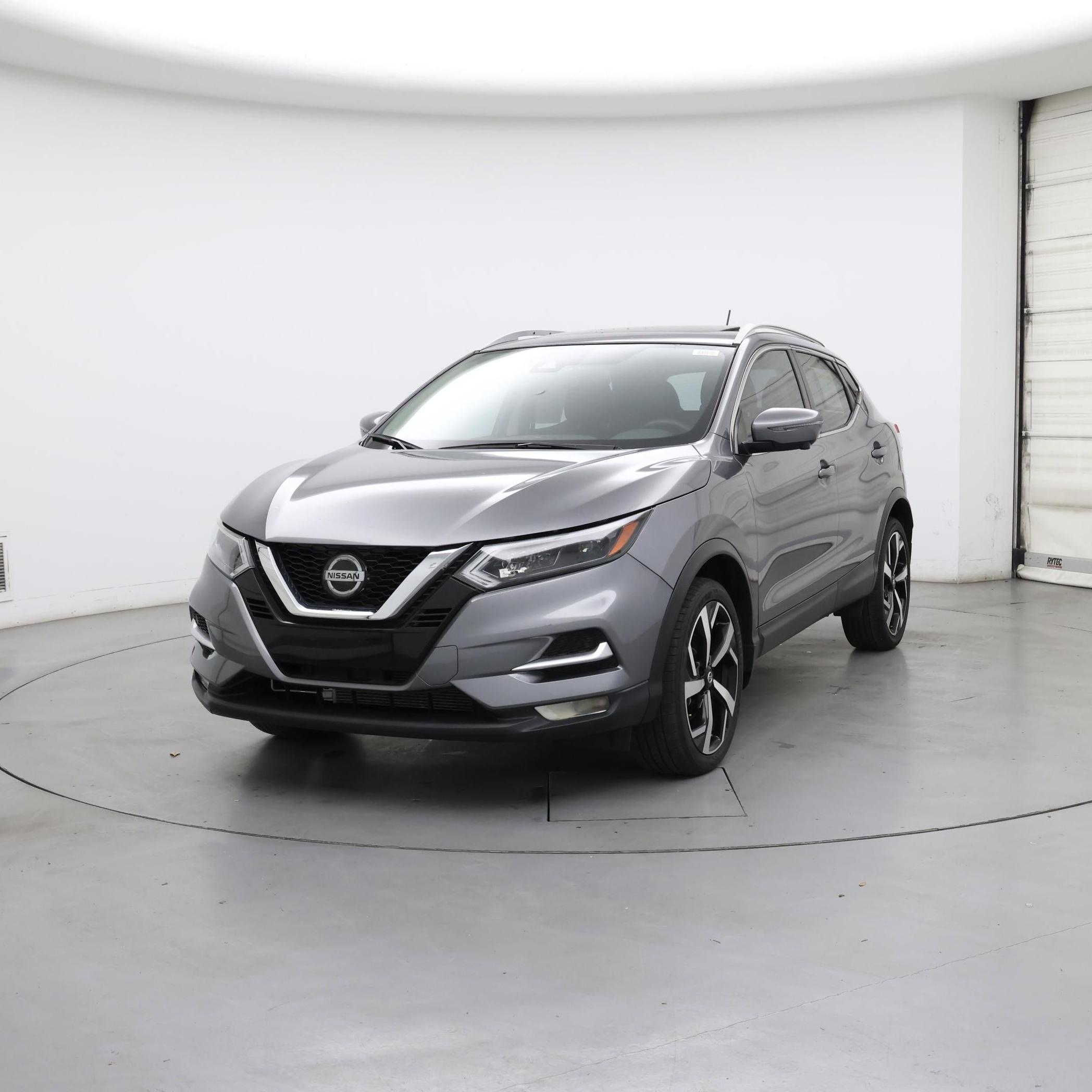 Thumbnail: 2022 Nissan Rogue Sport - 4