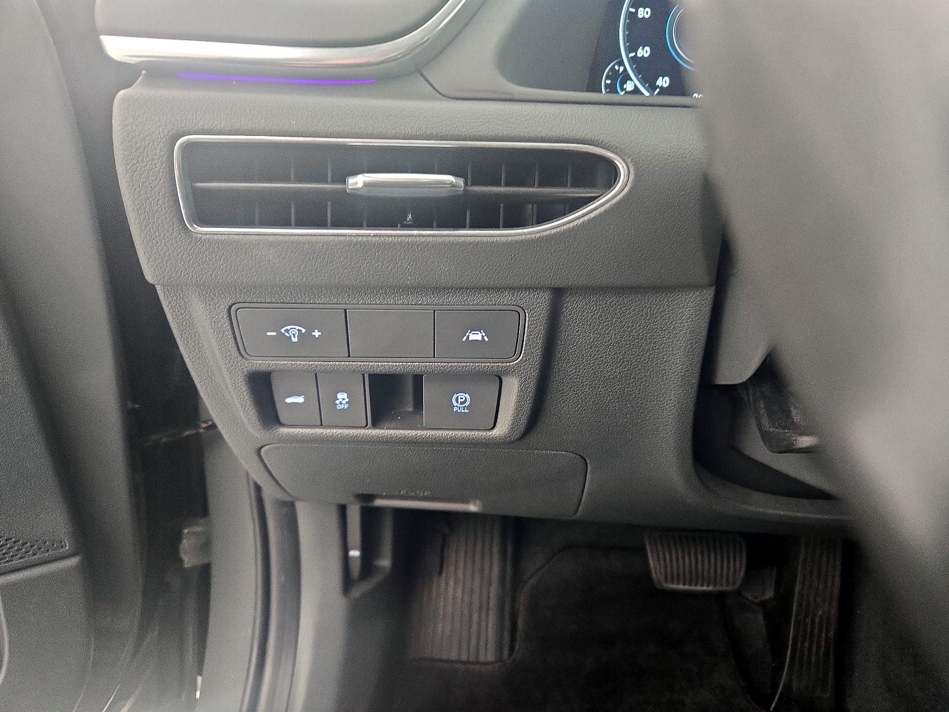 Thumbnail: 2023 Hyundai Sonata - 13