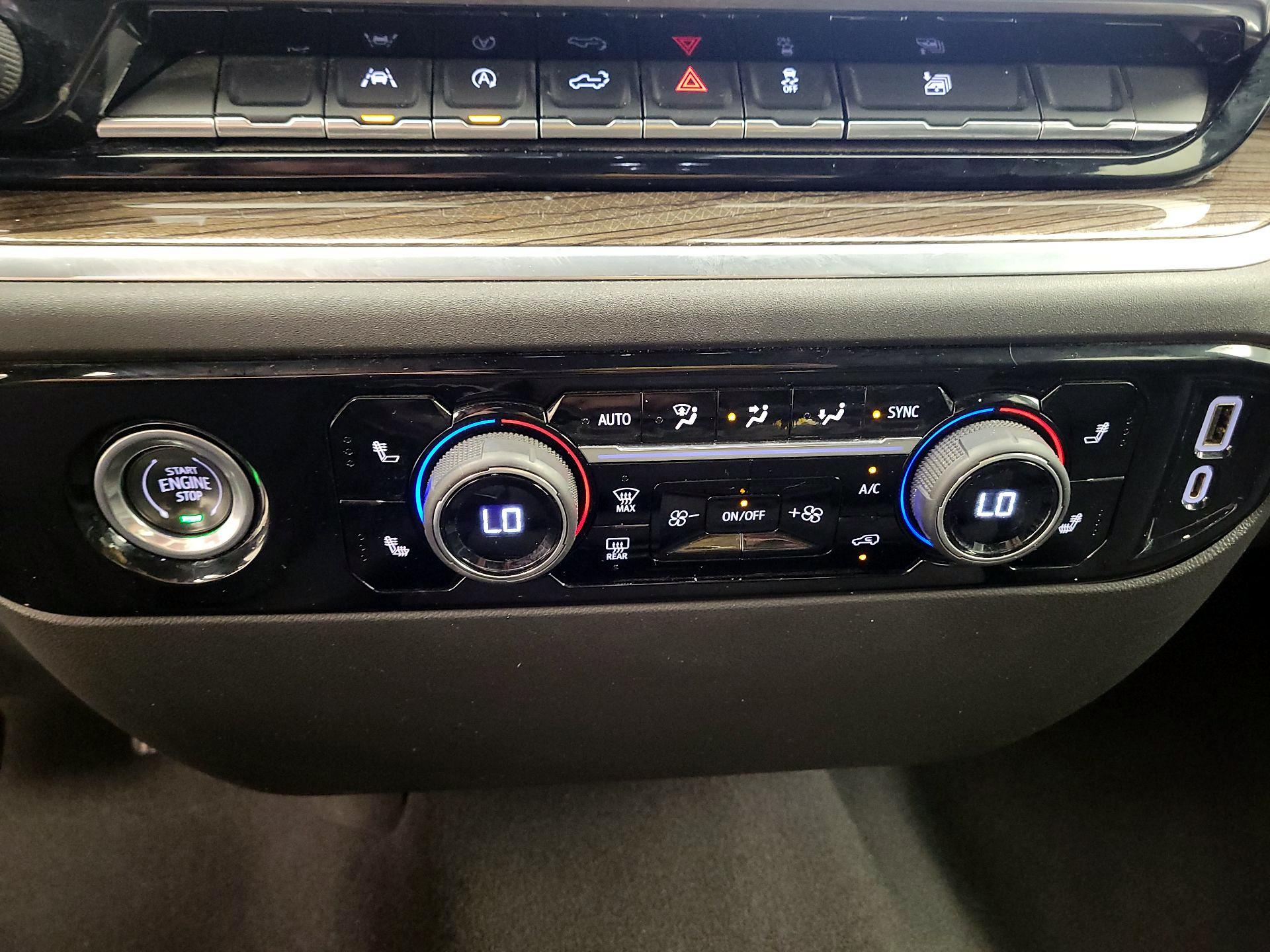 Thumbnail: 2022 Chevrolet Silverado 1500 - 16