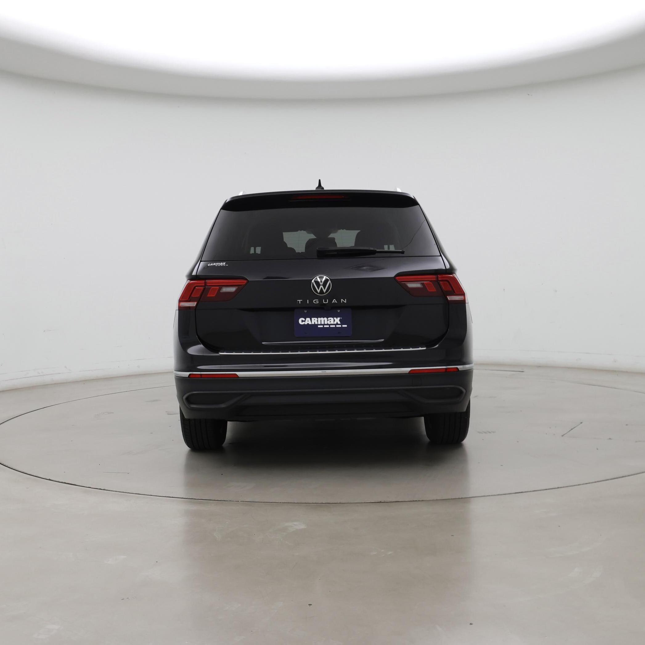 Thumbnail: 2024 Volkswagen Tiguan - 6