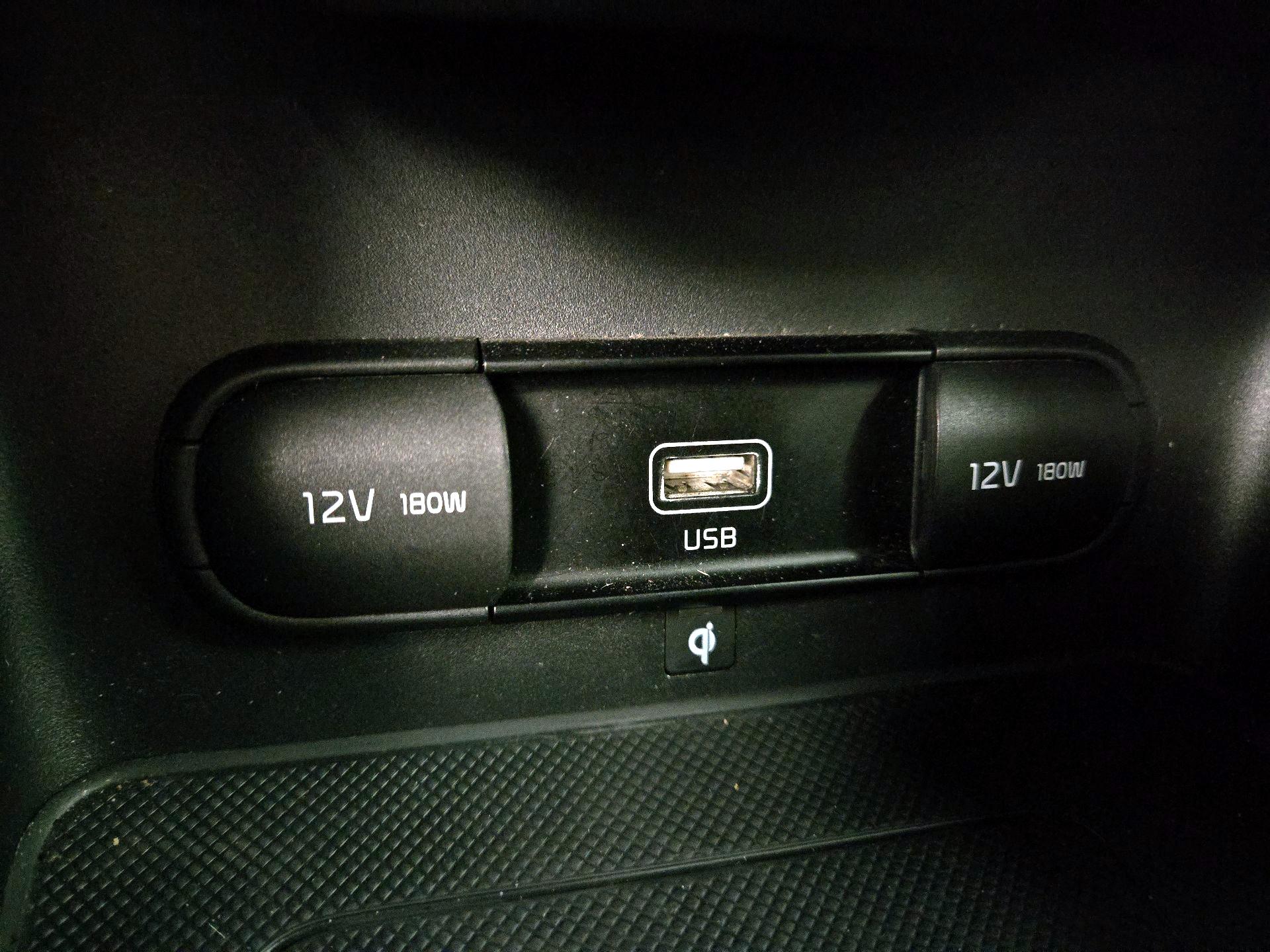 Thumbnail: 2021 Kia Sportage - 18