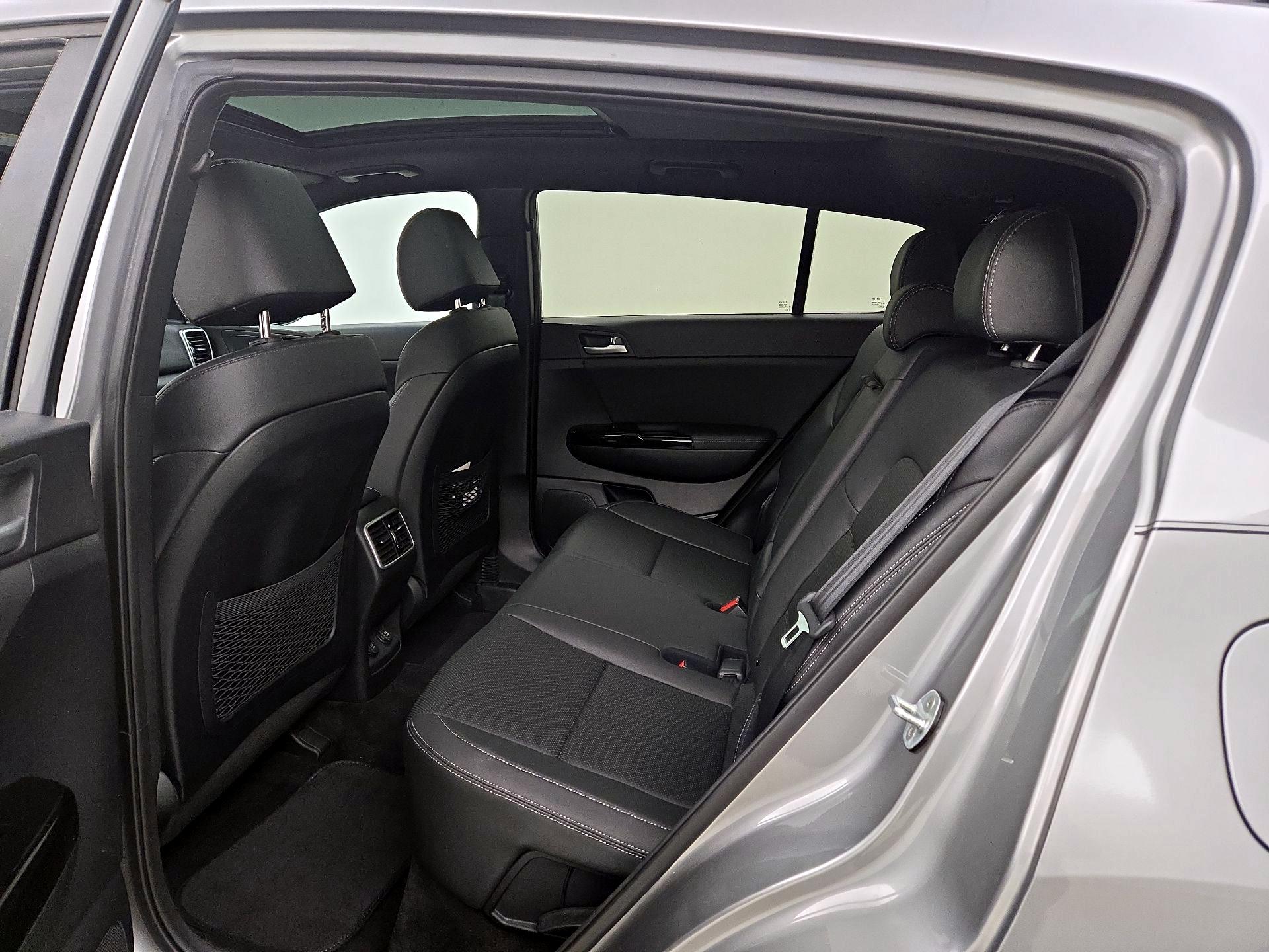 Thumbnail: 2021 Kia Sportage - 20