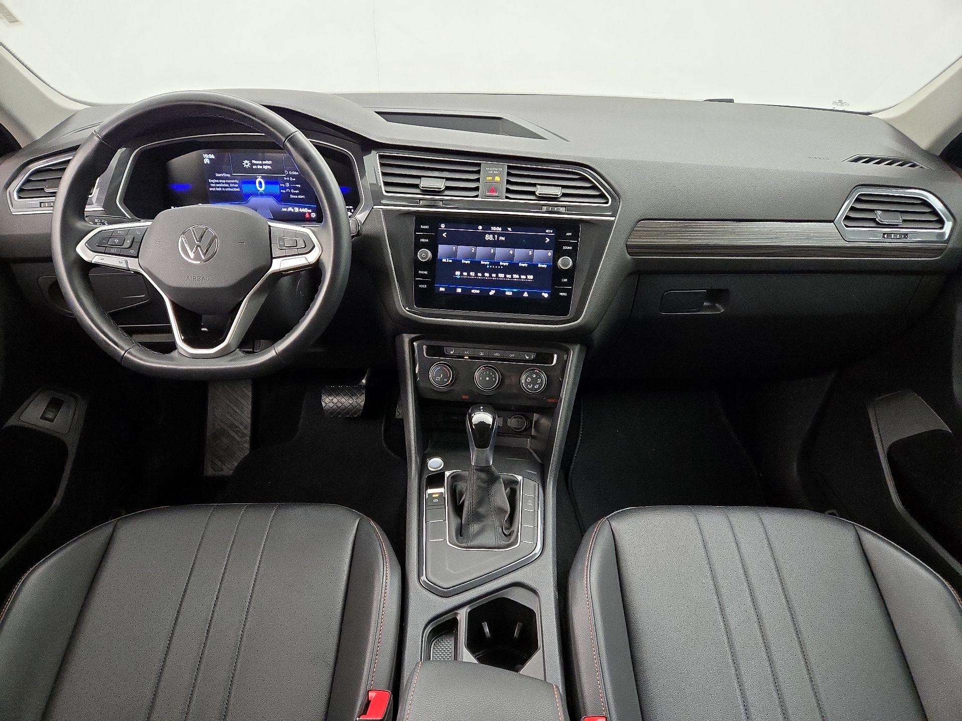 Thumbnail: 2024 Volkswagen Tiguan - 9