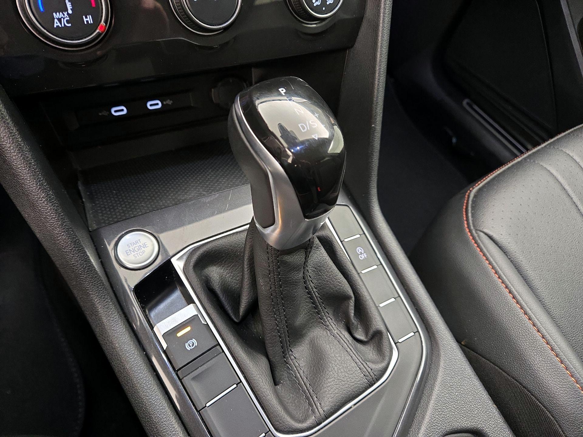 Thumbnail: 2024 Volkswagen Tiguan - 17