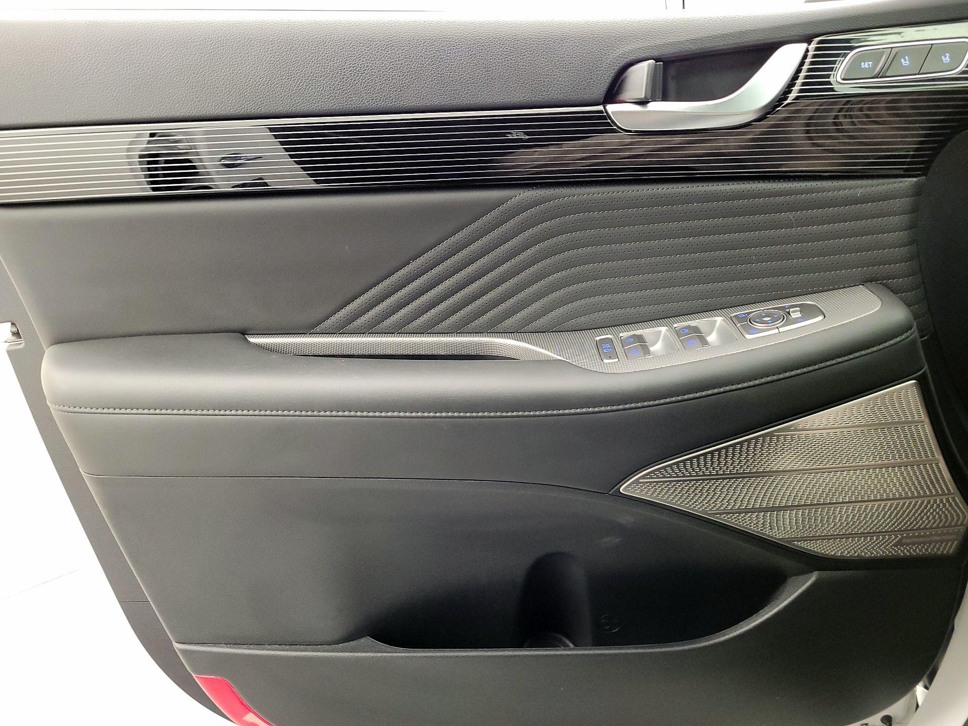 Thumbnail: 2023 Hyundai Palisade - 12