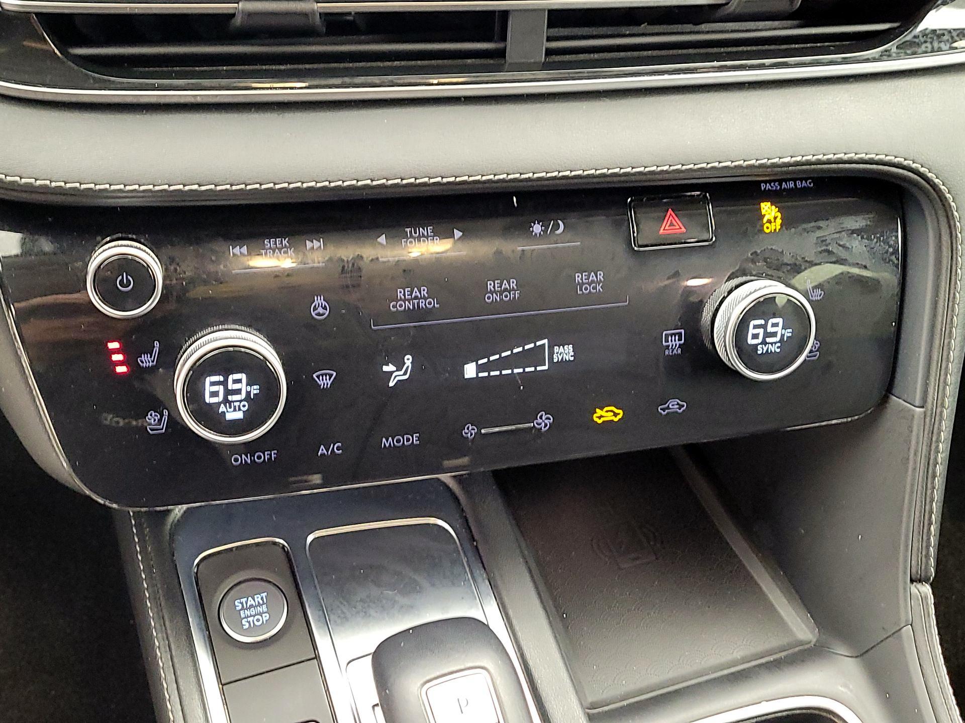 Thumbnail: 2023 INFINITI QX60 - 16