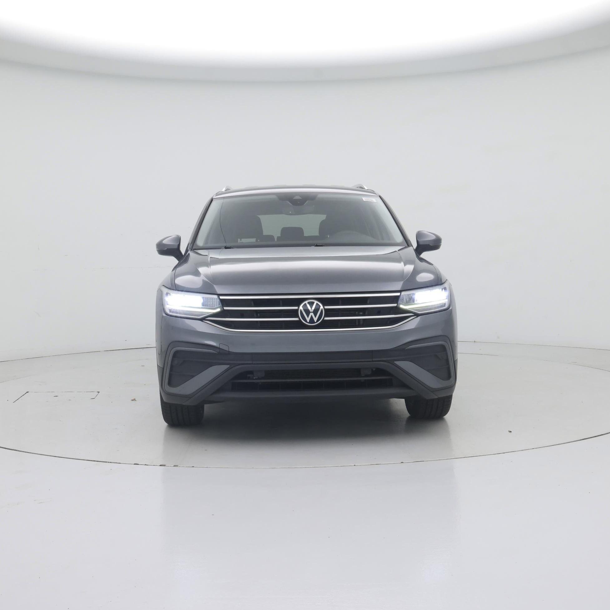 Thumbnail: 2022 Volkswagen Tiguan - 5