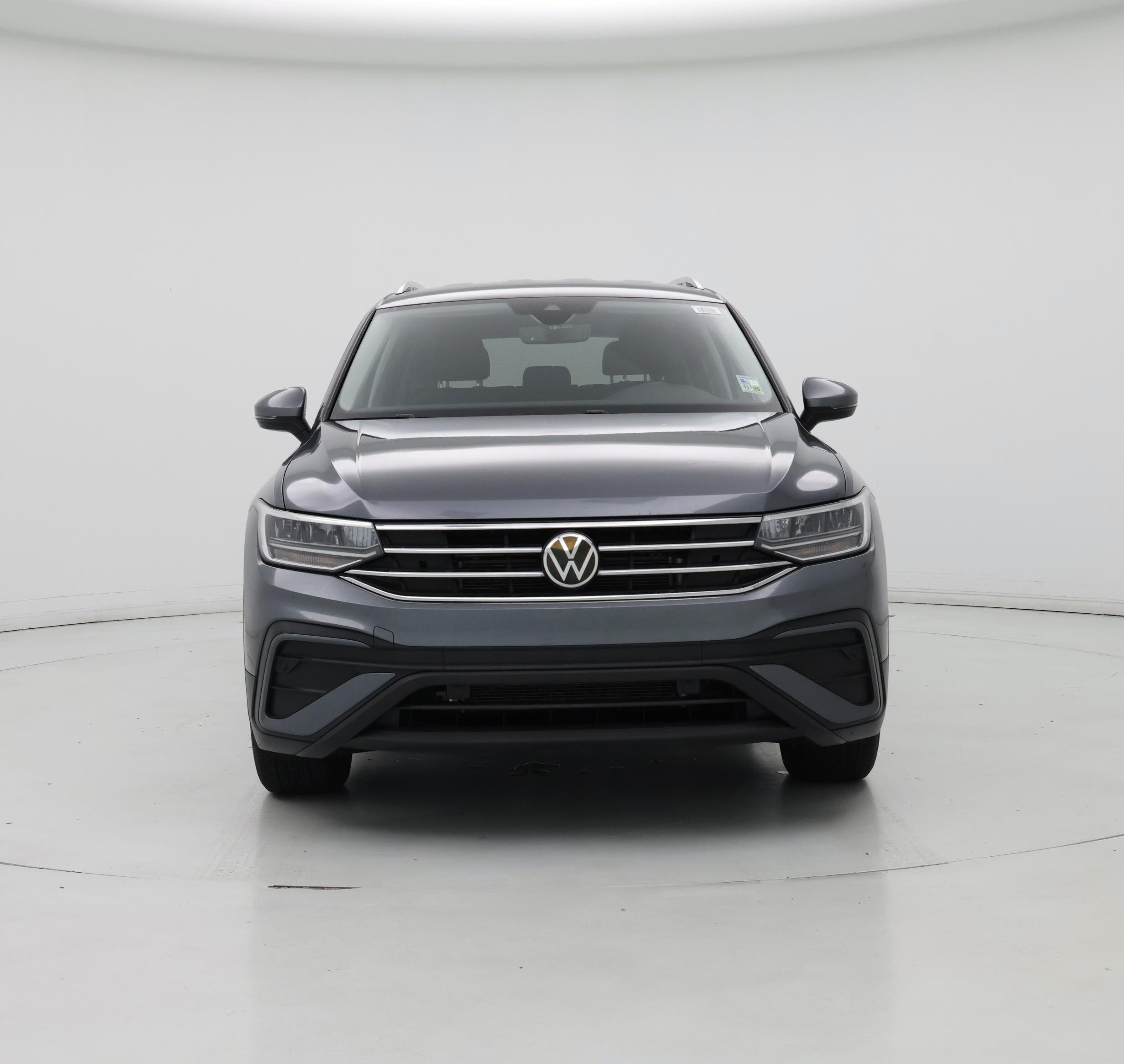 Thumbnail: 2022 Volkswagen Tiguan - 5