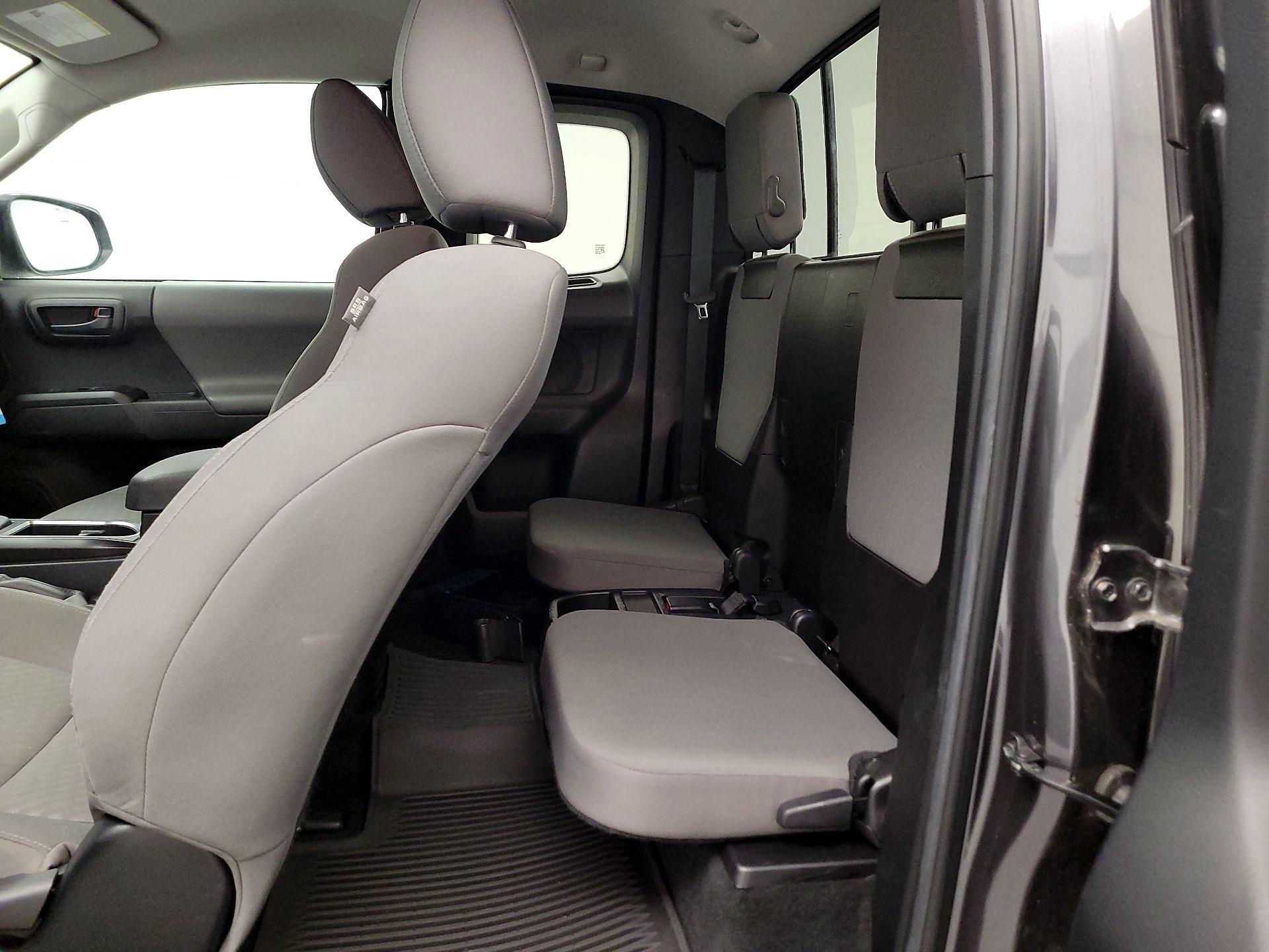 Thumbnail: 2023 Toyota Tacoma - 19