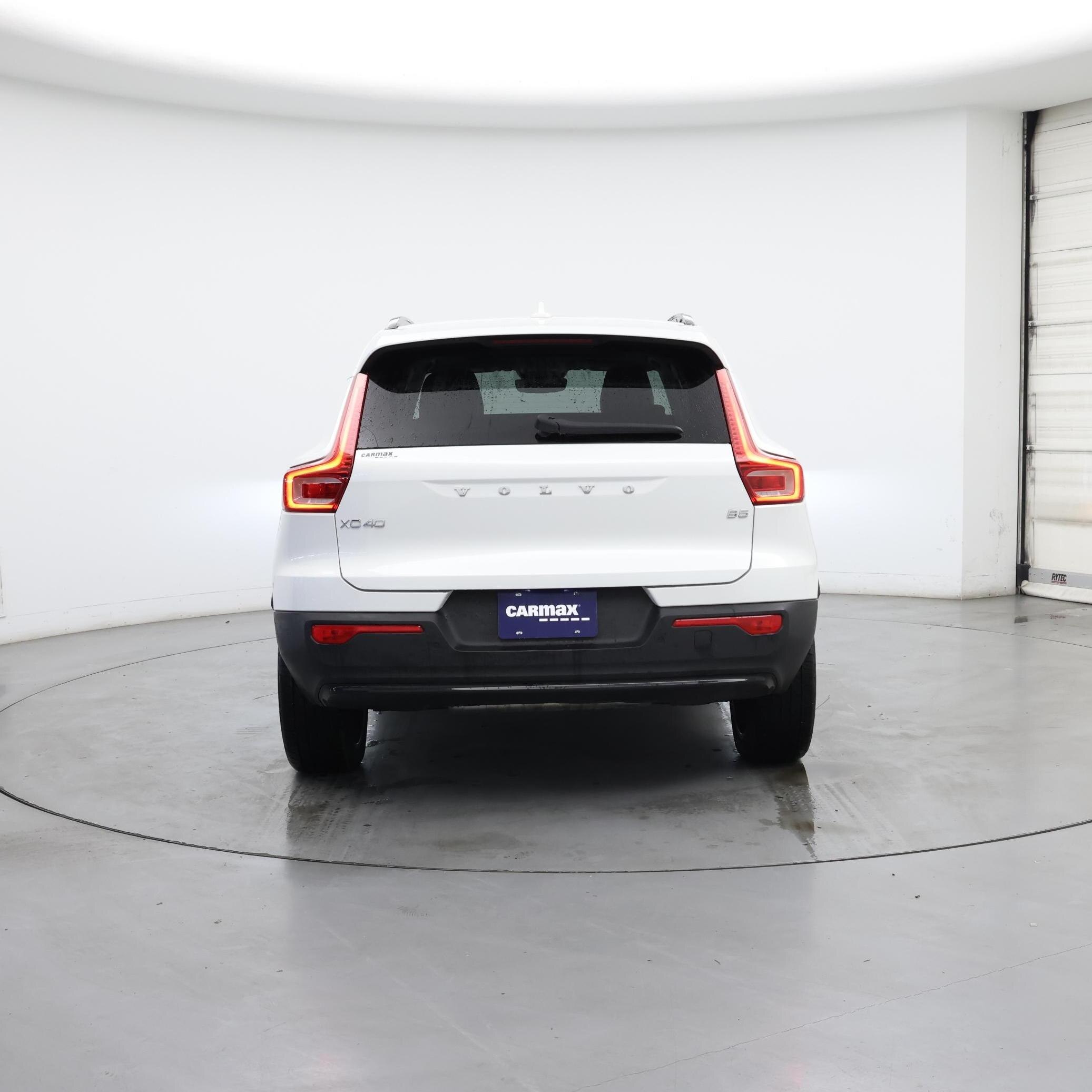 Thumbnail: 2024 Volvo XC40 - 6