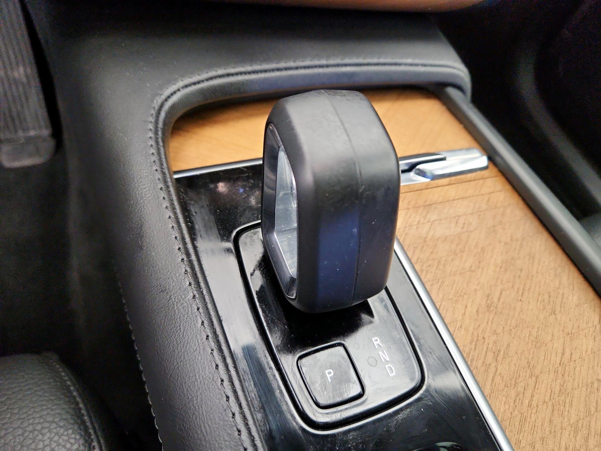 Thumbnail: 2024 Volvo XC90 - 18