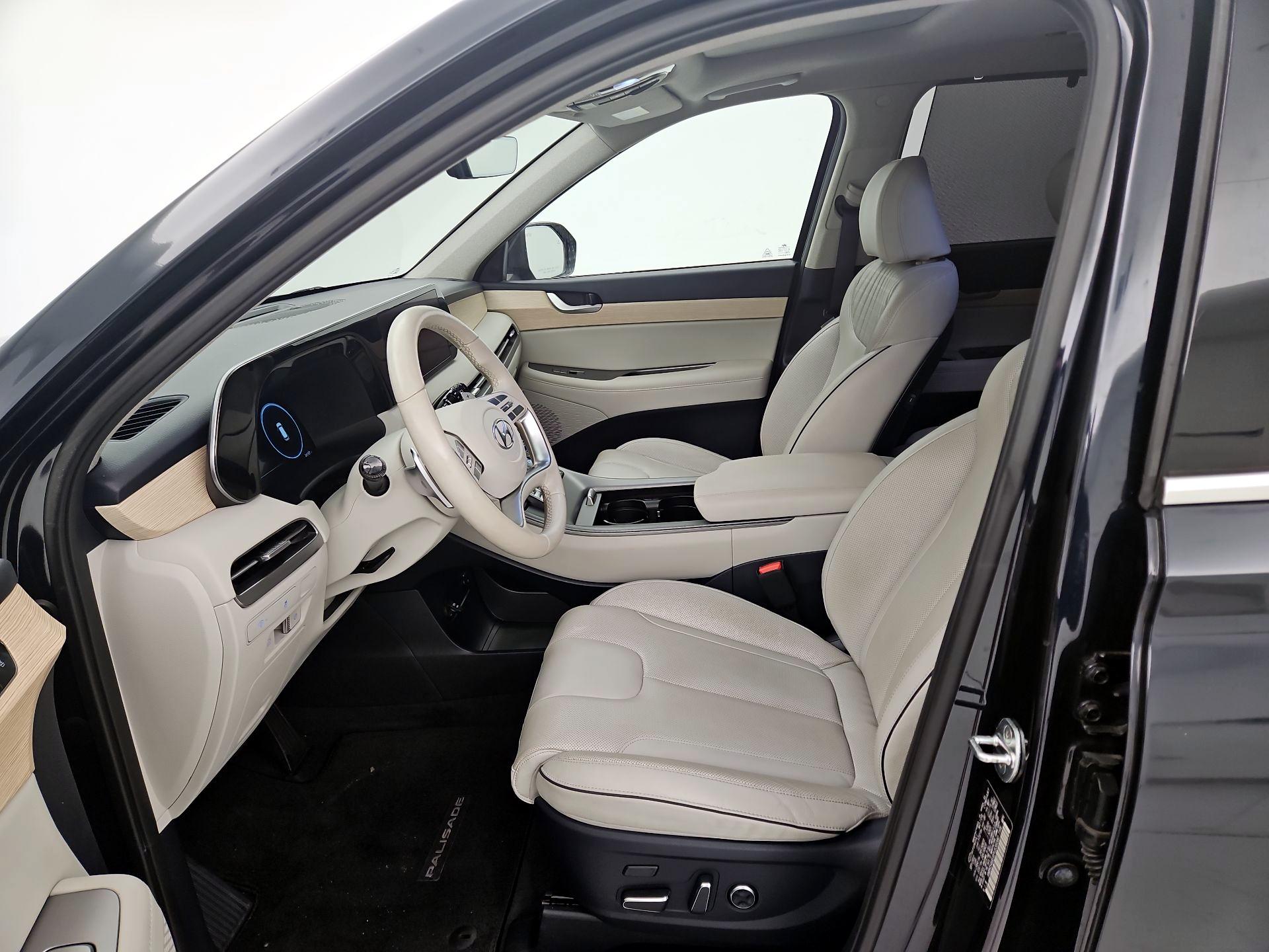 Thumbnail: 2023 Hyundai Palisade - 11