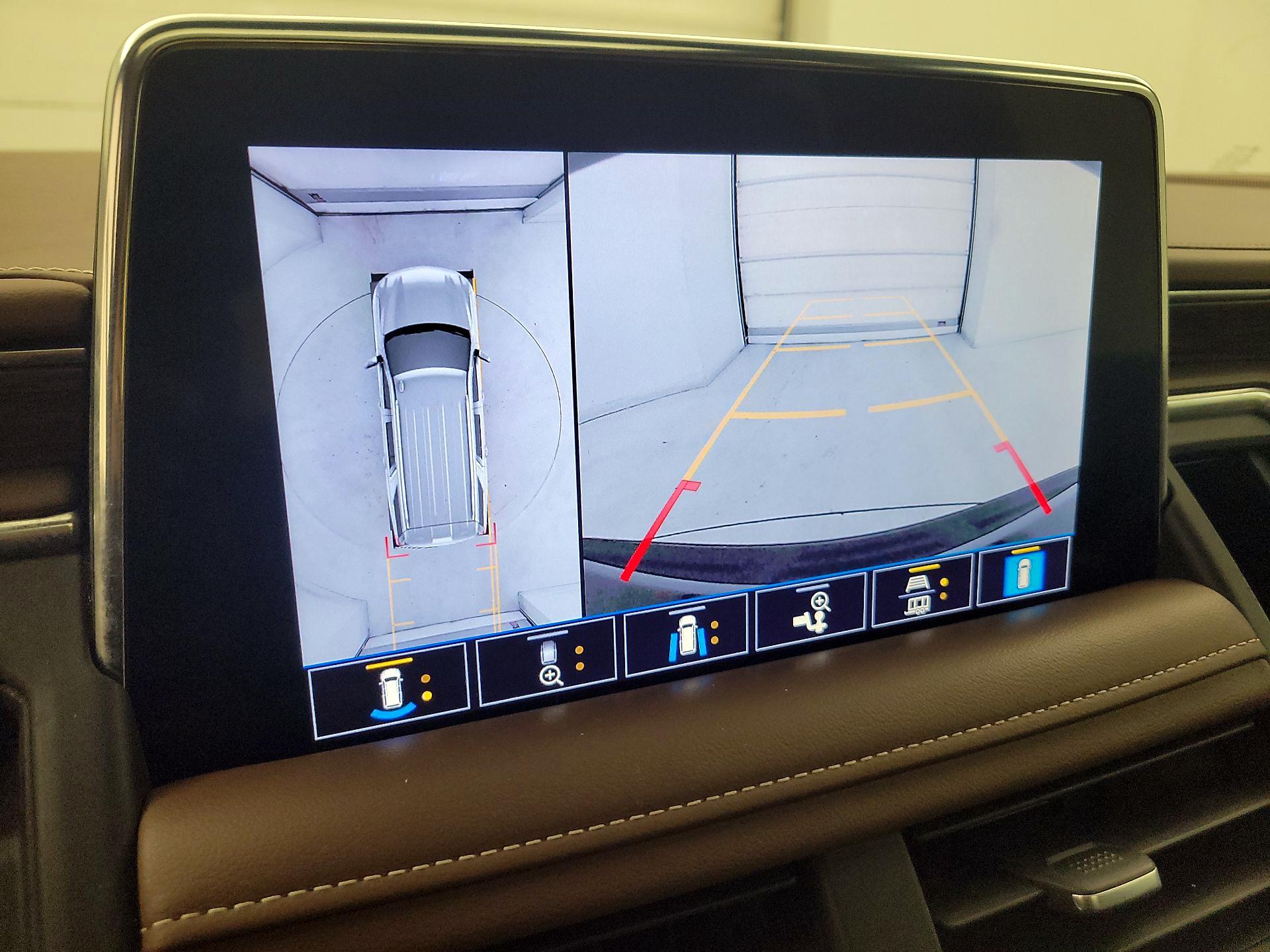 Thumbnail: 2021 Chevrolet Tahoe - 15