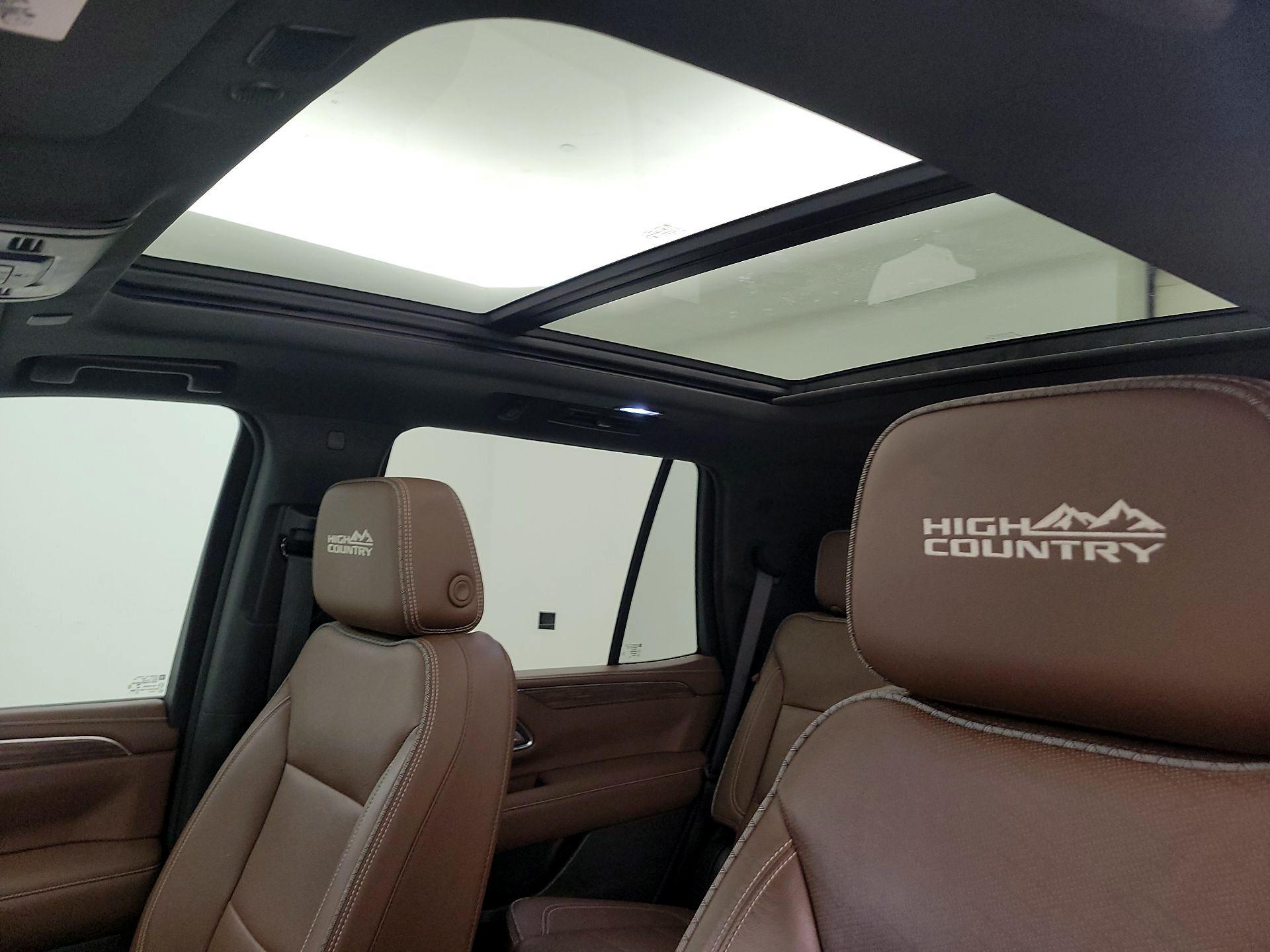 Thumbnail: 2021 Chevrolet Tahoe - 20