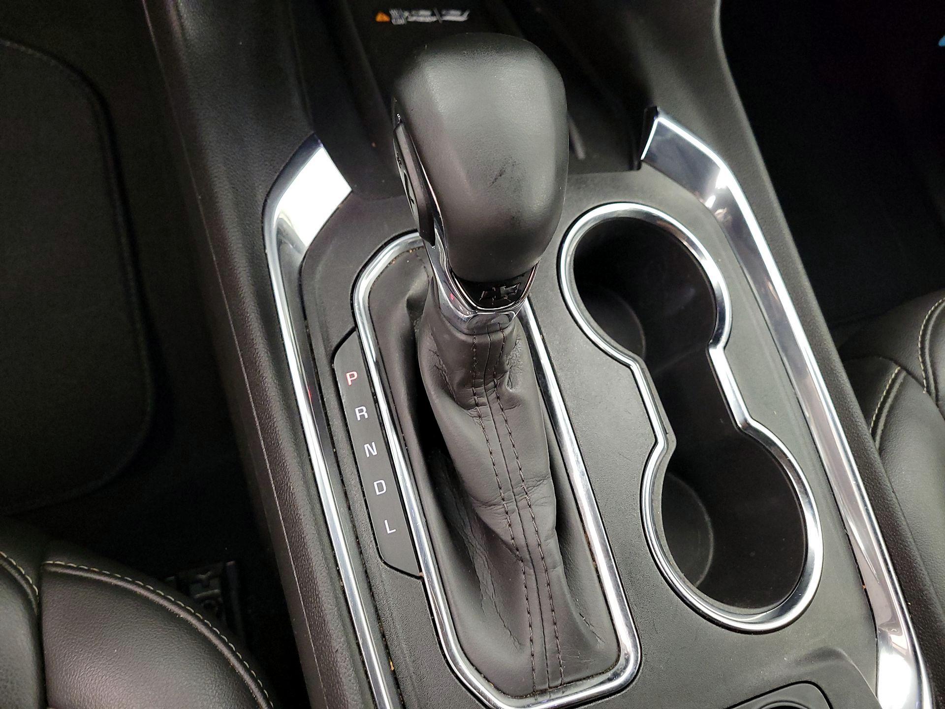 Thumbnail: 2023 Chevrolet Traverse - 17