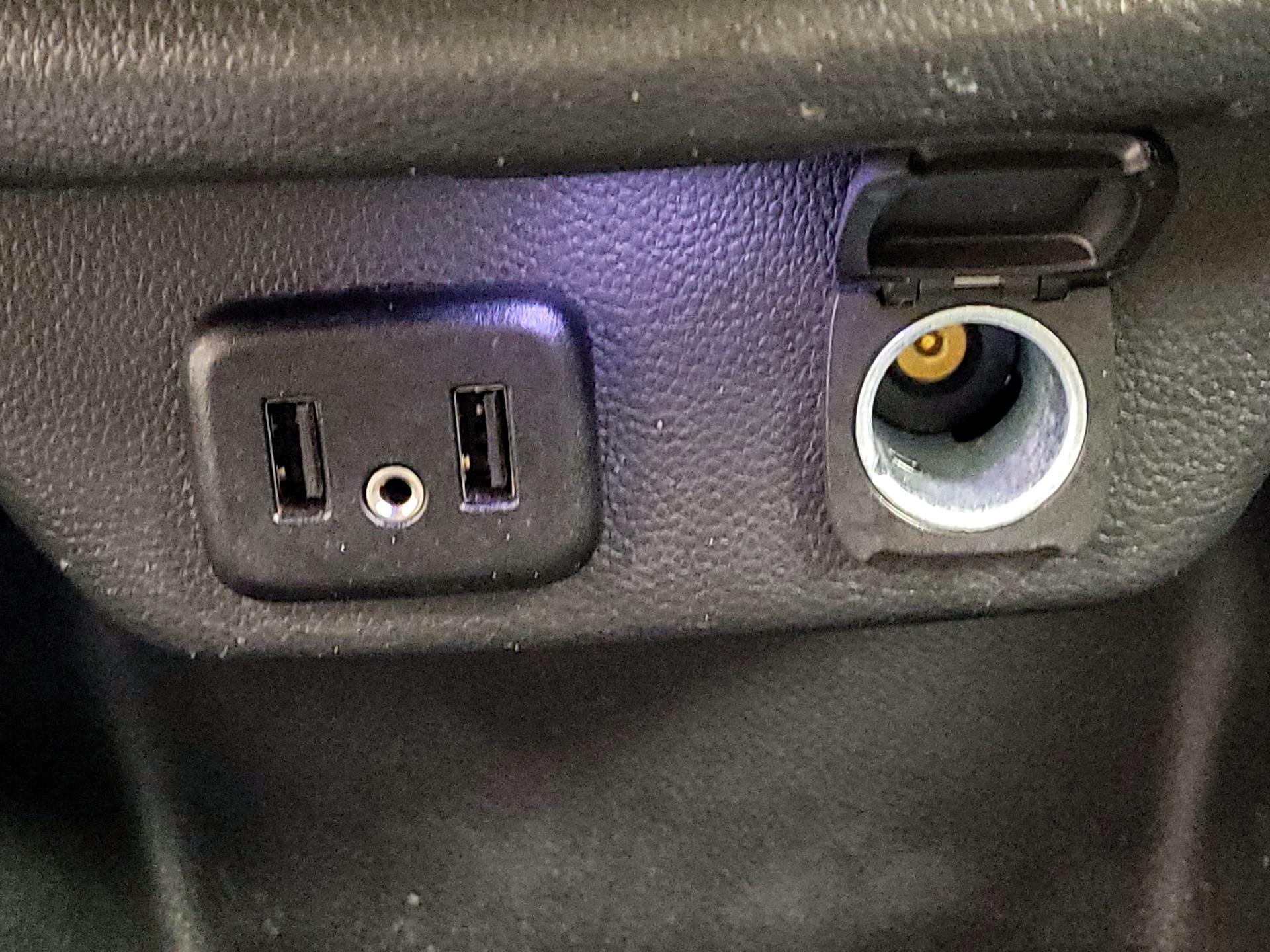 Thumbnail: 2023 Chevrolet Traverse - 18