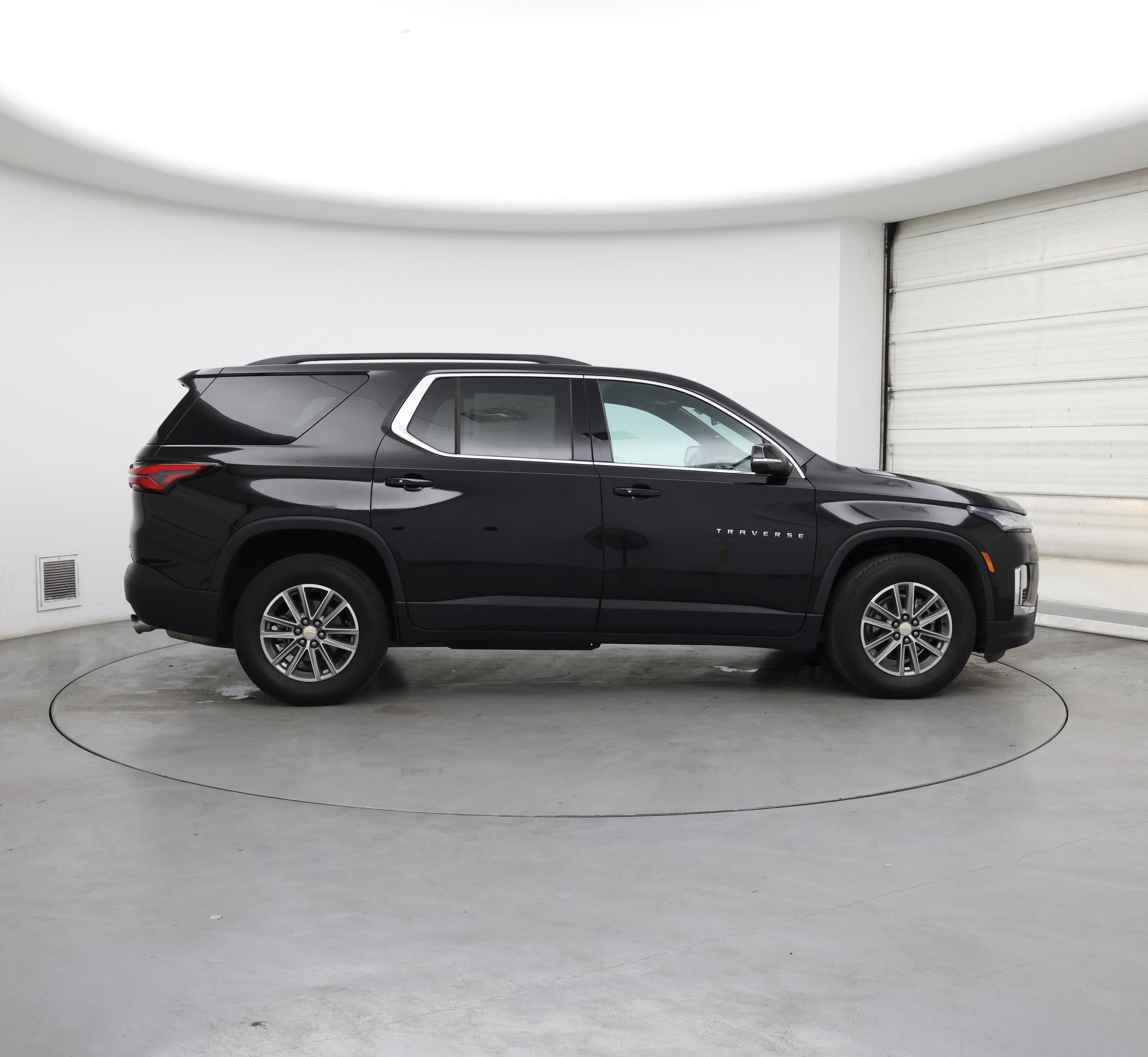 Thumbnail: 2023 Chevrolet Traverse - 7