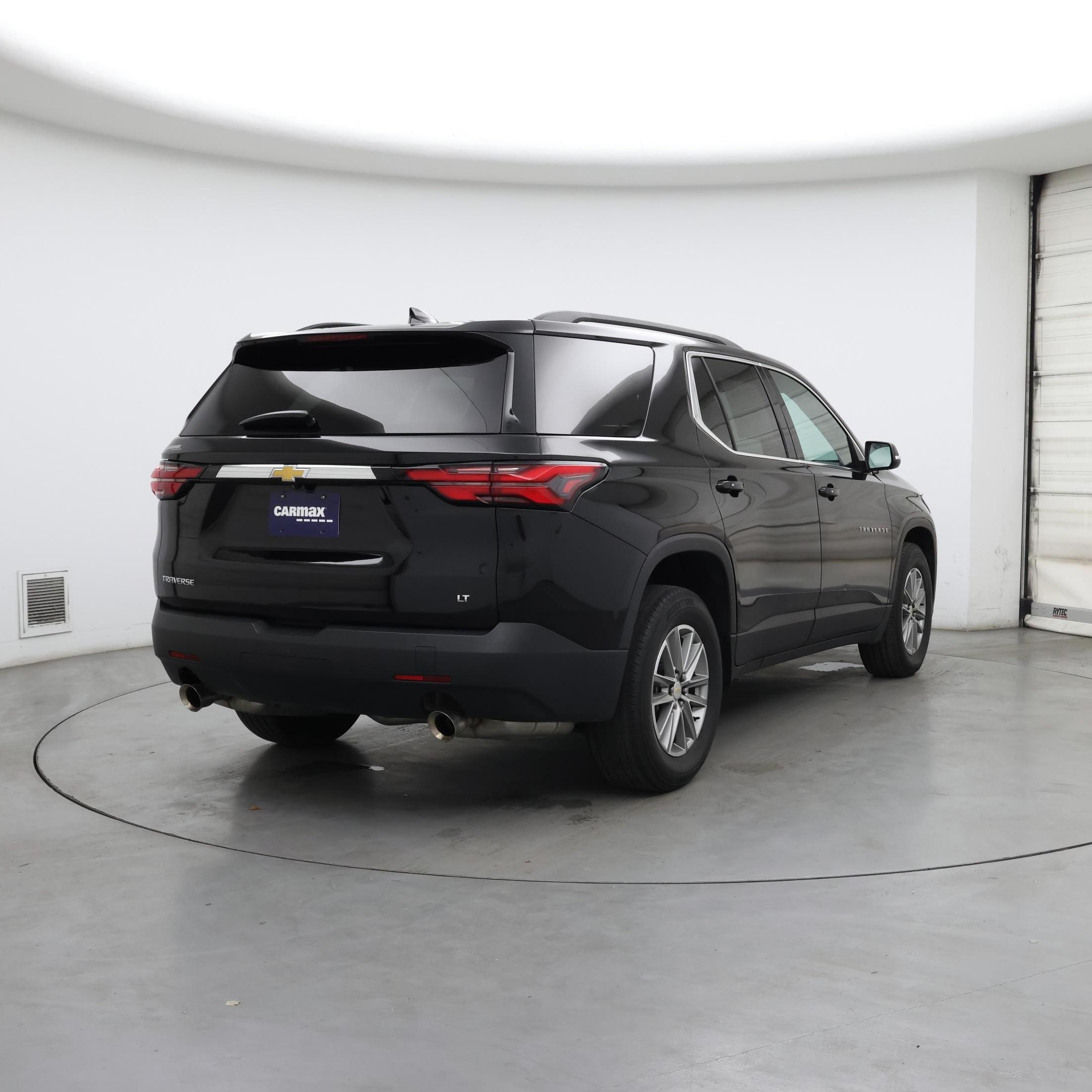 Thumbnail: 2023 Chevrolet Traverse - 8