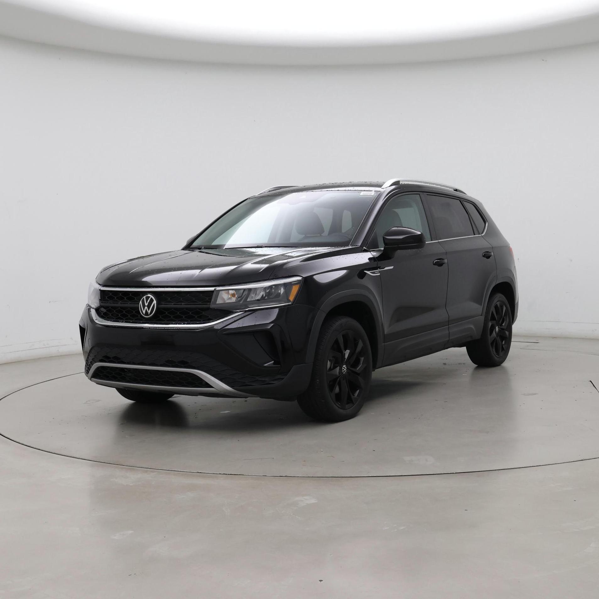 Thumbnail: 2022 Volkswagen Taos - 4