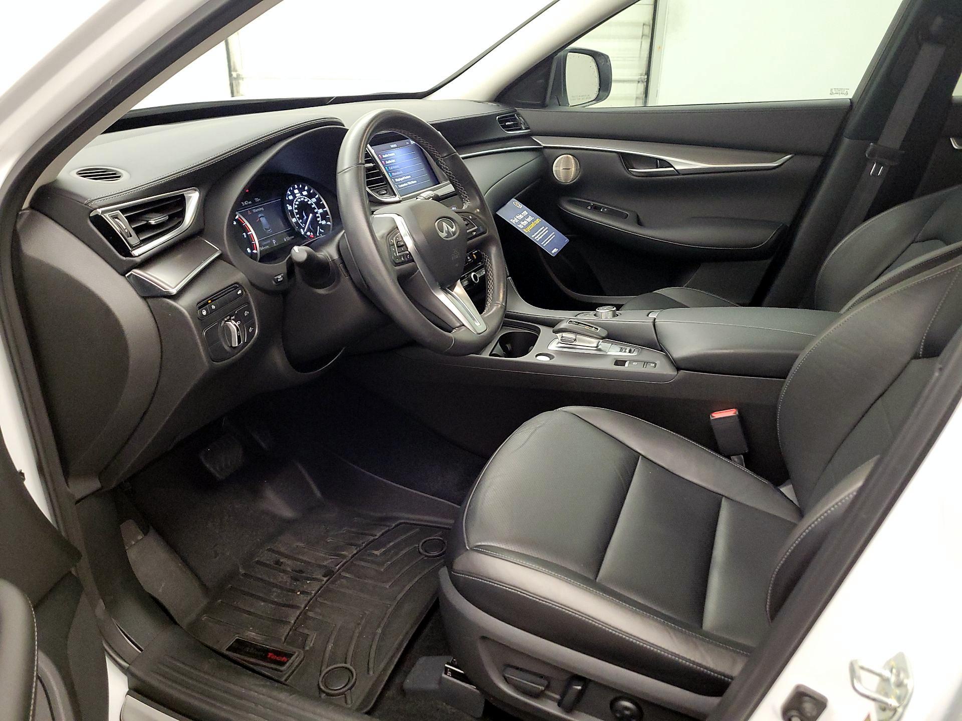 Thumbnail: 2023 INFINITI QX50 - 11