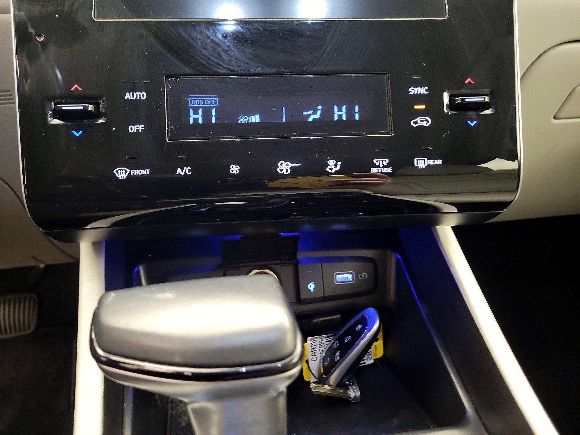 Thumbnail: 2023 Hyundai Tucson - 16