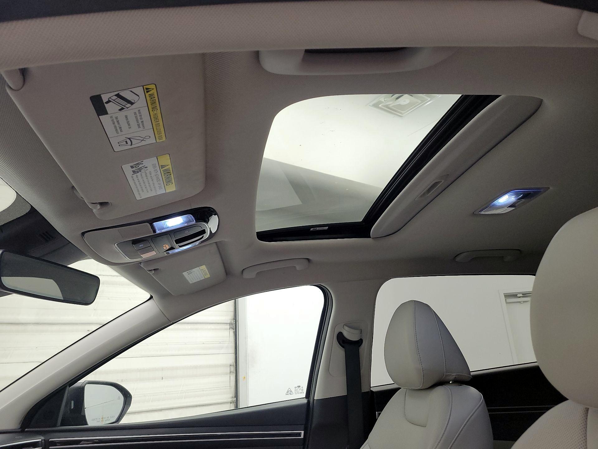 Thumbnail: 2023 Hyundai Tucson - 18