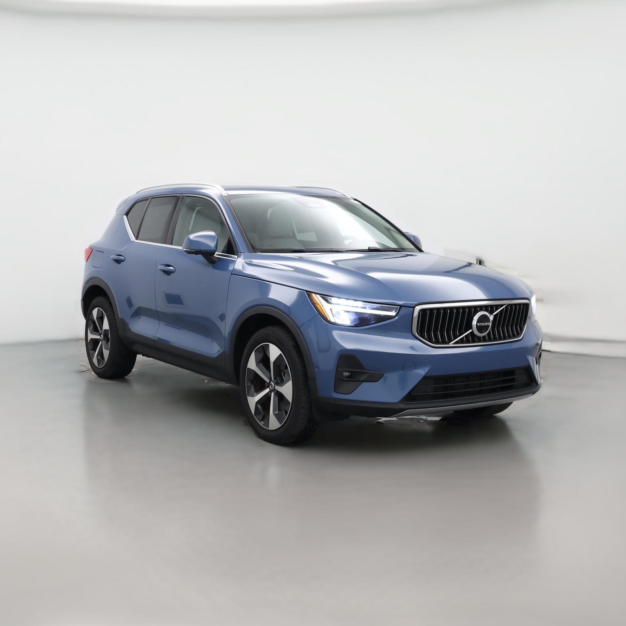 Thumbnail: 2023 Volvo XC40 - 1